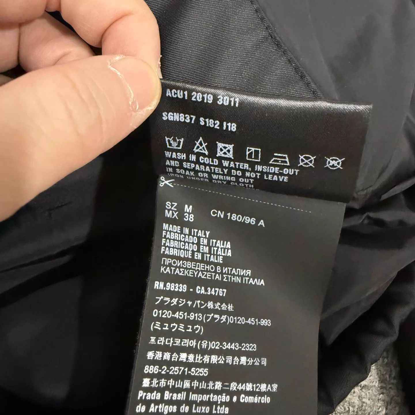 Prada PRADA Black Triangle Logo Hooded Jacket M 99 New Size US M / EU 48-50 / 2 - 5 Thumbnail