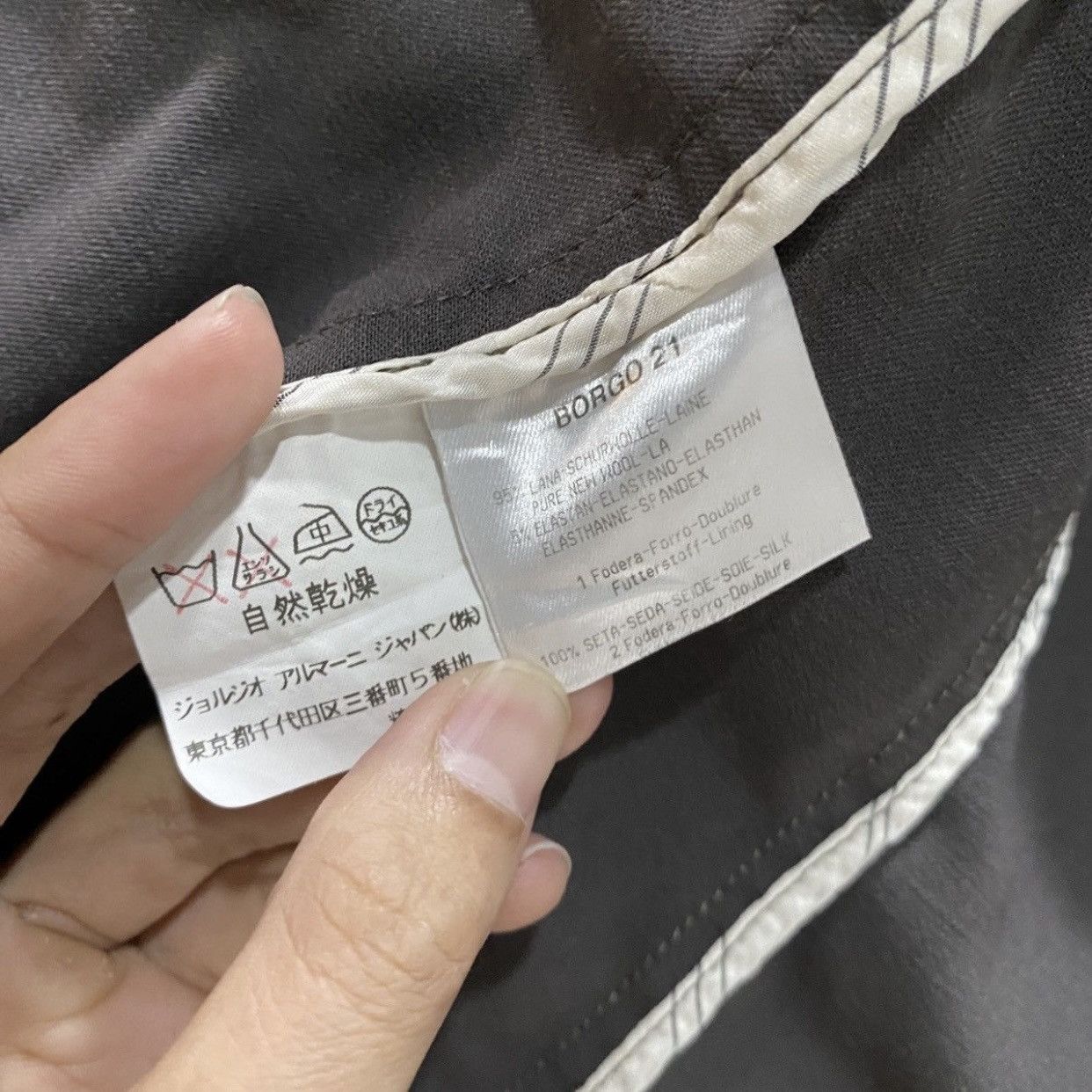 Giorgio Armani Archival Giorgio Armani Made in Italy Two-Button Blazer Grey Size 38R - 10 Thumbnail