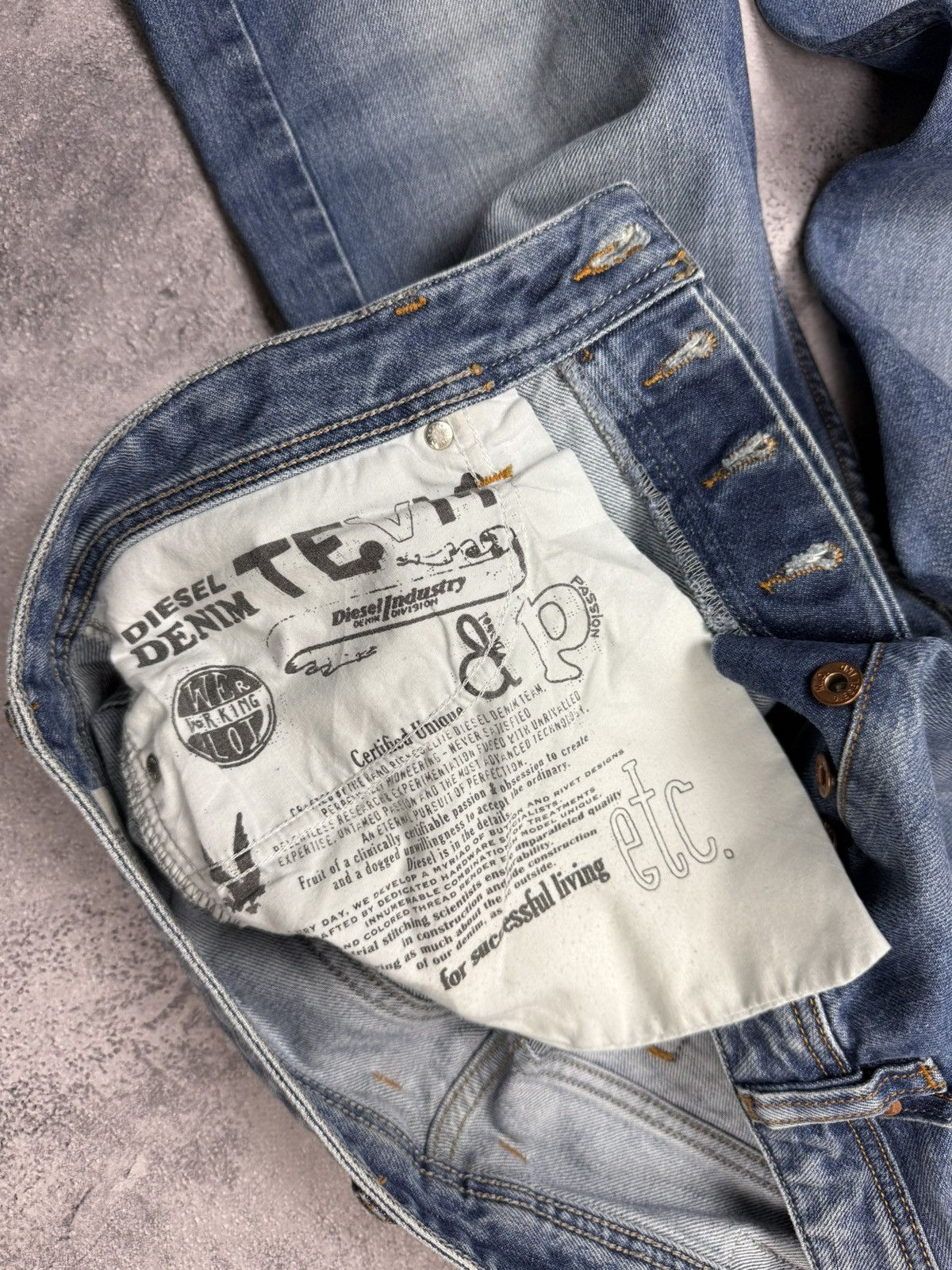 Vintage Diesel Avant Garde Flared Blue Denim Jeans Y2K Rare
