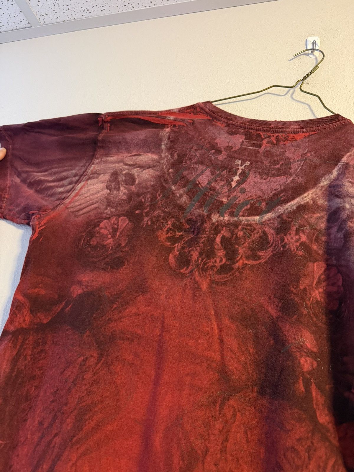 Affliction Y2K affliction royalty red fallen angel AOP grunge t shirt Size US L / EU 52-54 / 3 - 4 Thumbnail