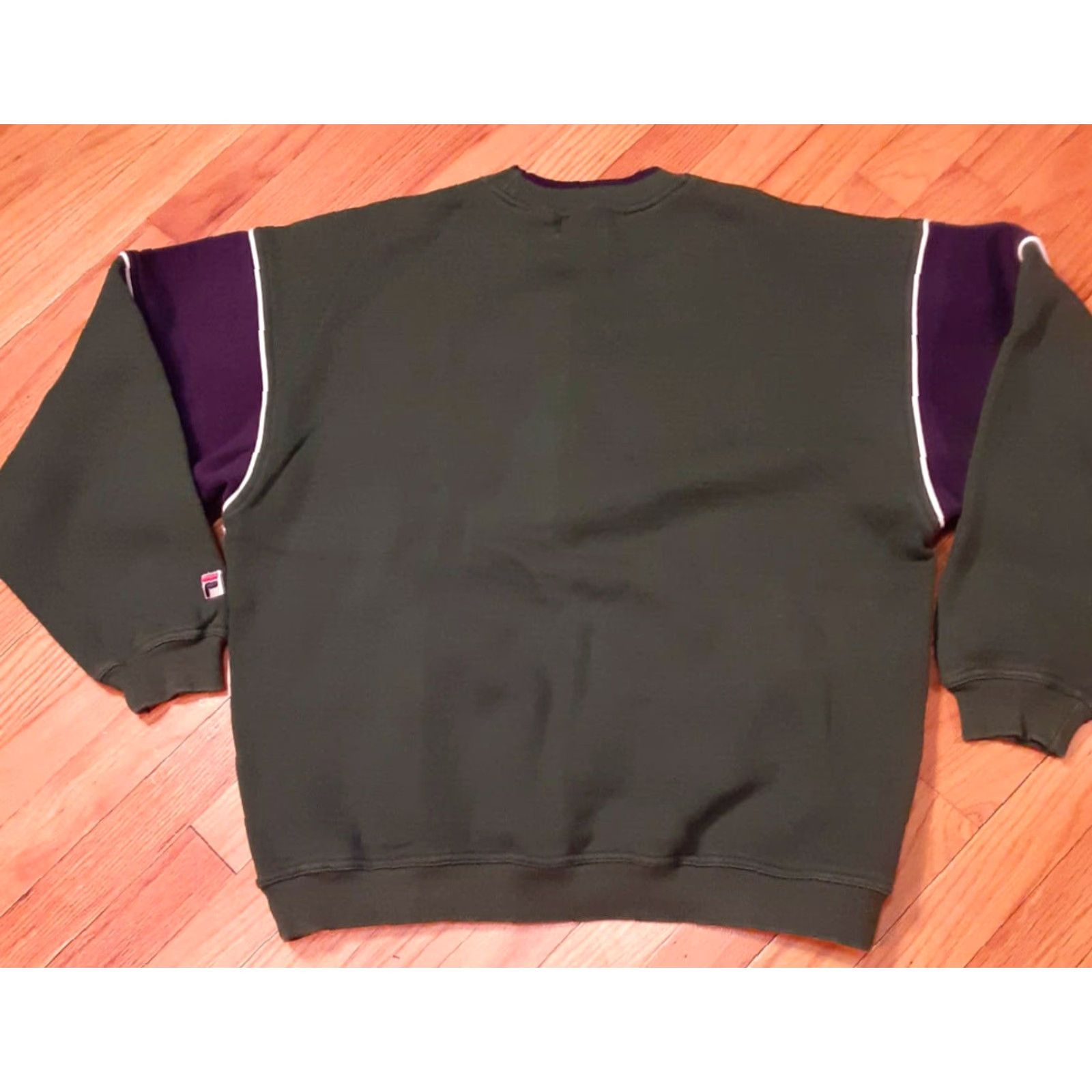 Fila VINTAGE FILA Sweatshirt 1990s Embroidered Spell-Out Green-Blue LG Mens Pullover Round Neck Hard to Overlook 90s Theme Size US L / EU 52-54 / 3 - 5 Thumbnail