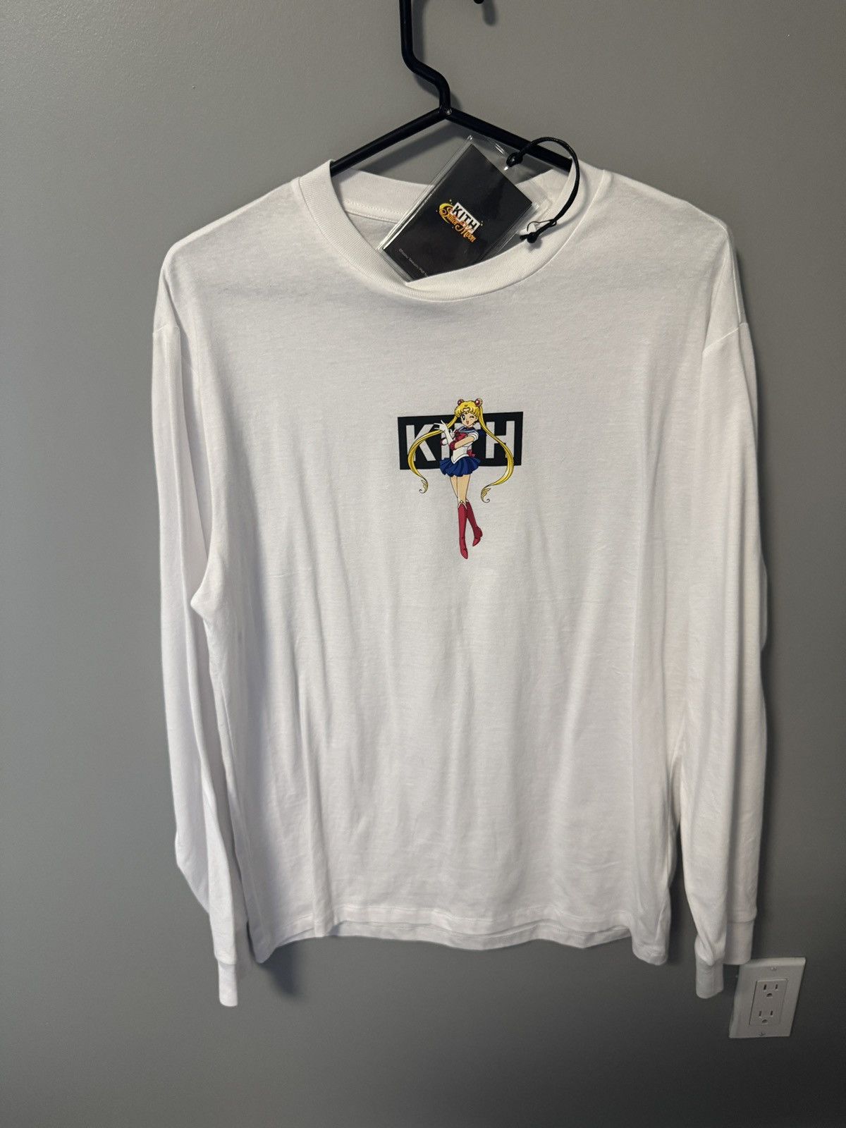 Kith Sailor Moon | Grailed