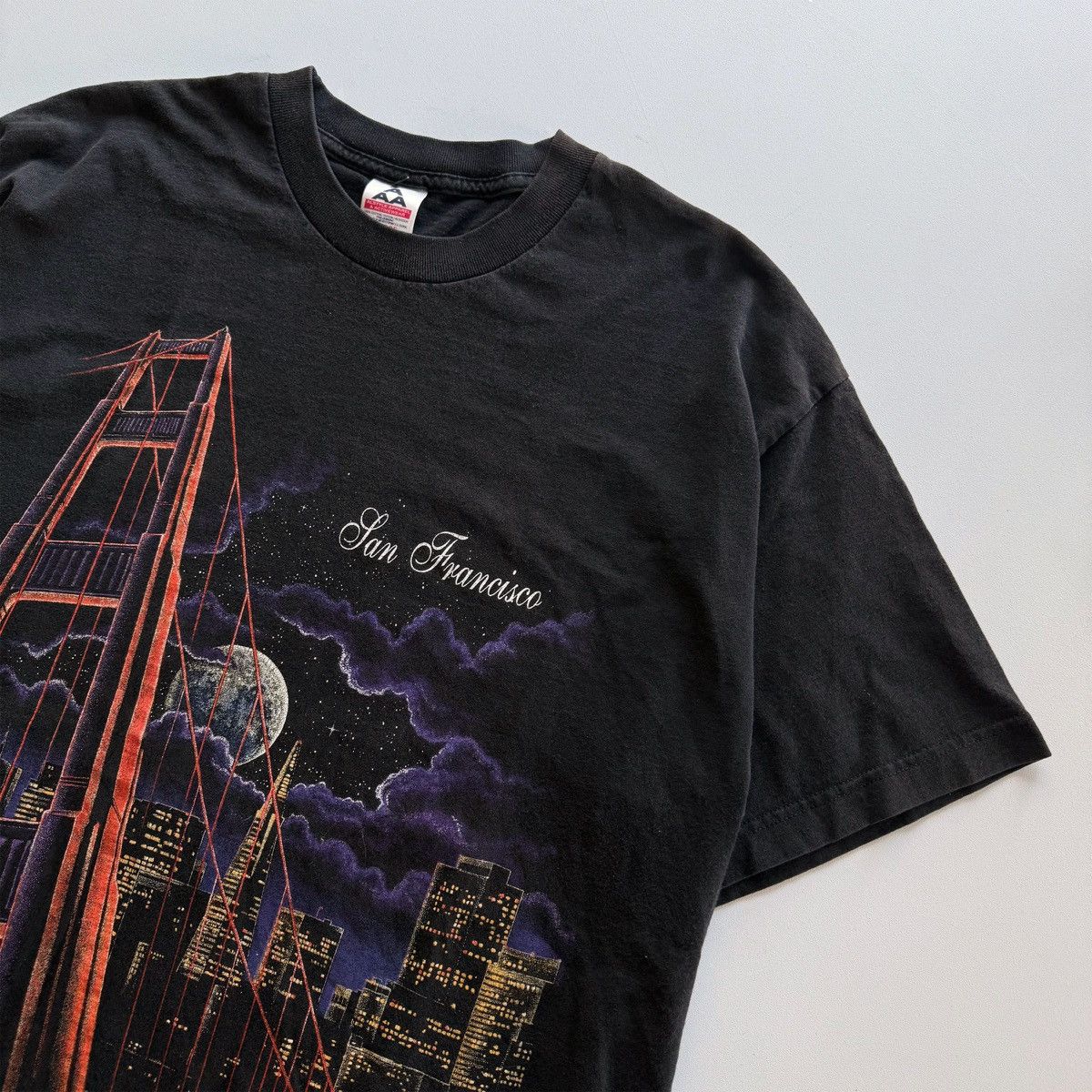 Vintage 1998 Vintage San Francisco Night Skyline Tee Size US XL / EU 56 / 4 - 2 Thumbnail