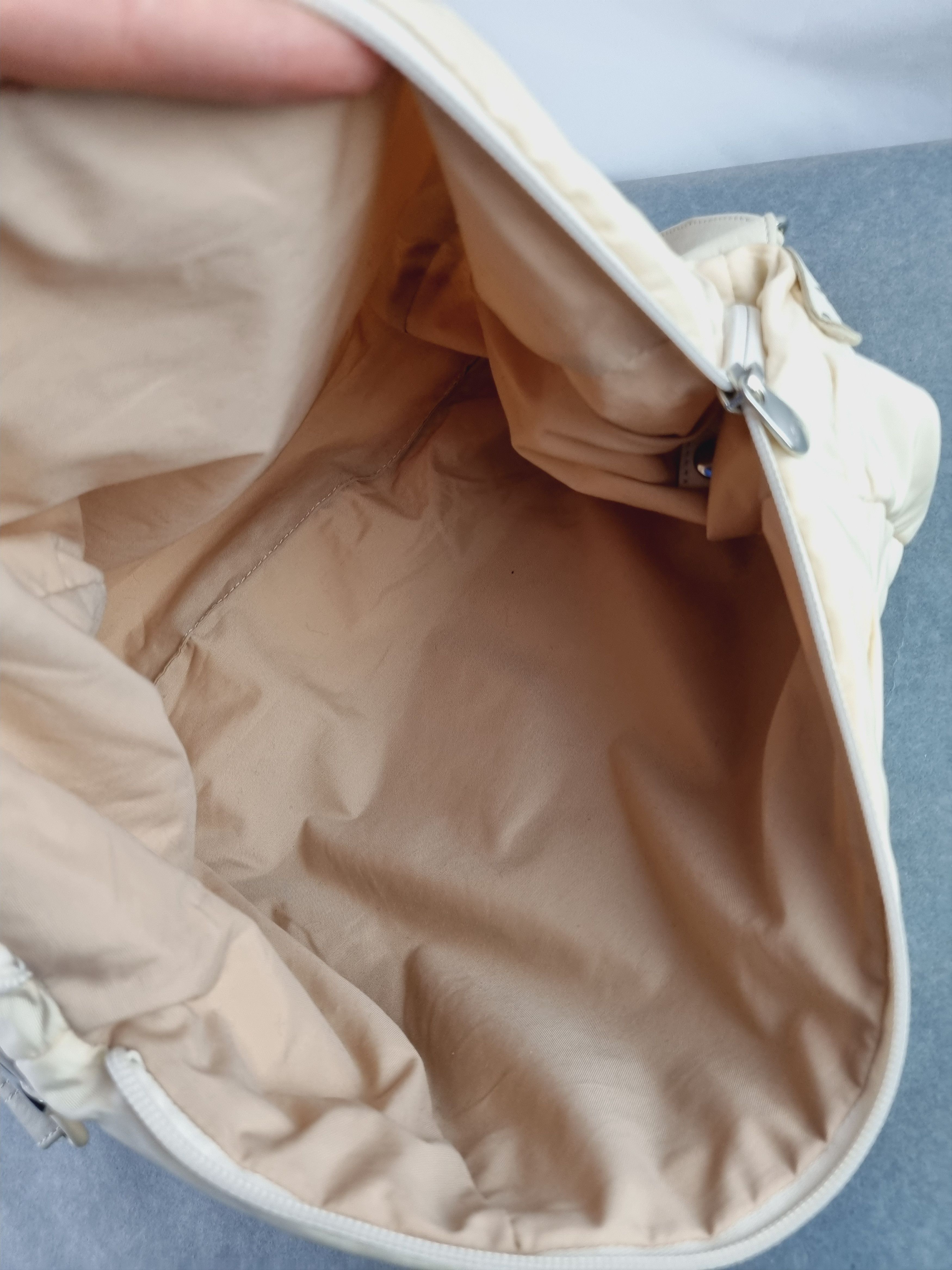 Japanese Brand × Mandarina Duck × Vintage Mandarina Duck Roomy Dirty Nylon Shoulder Bag Size ONE SIZE - 11 Thumbnail