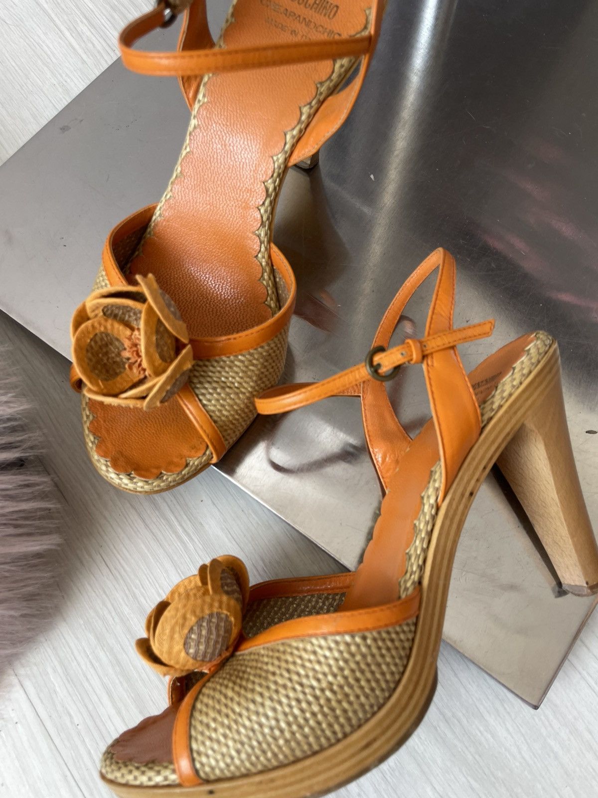 Moschino Moschino heels Size US 6.5 / IT 36.5 - 14 Thumbnail