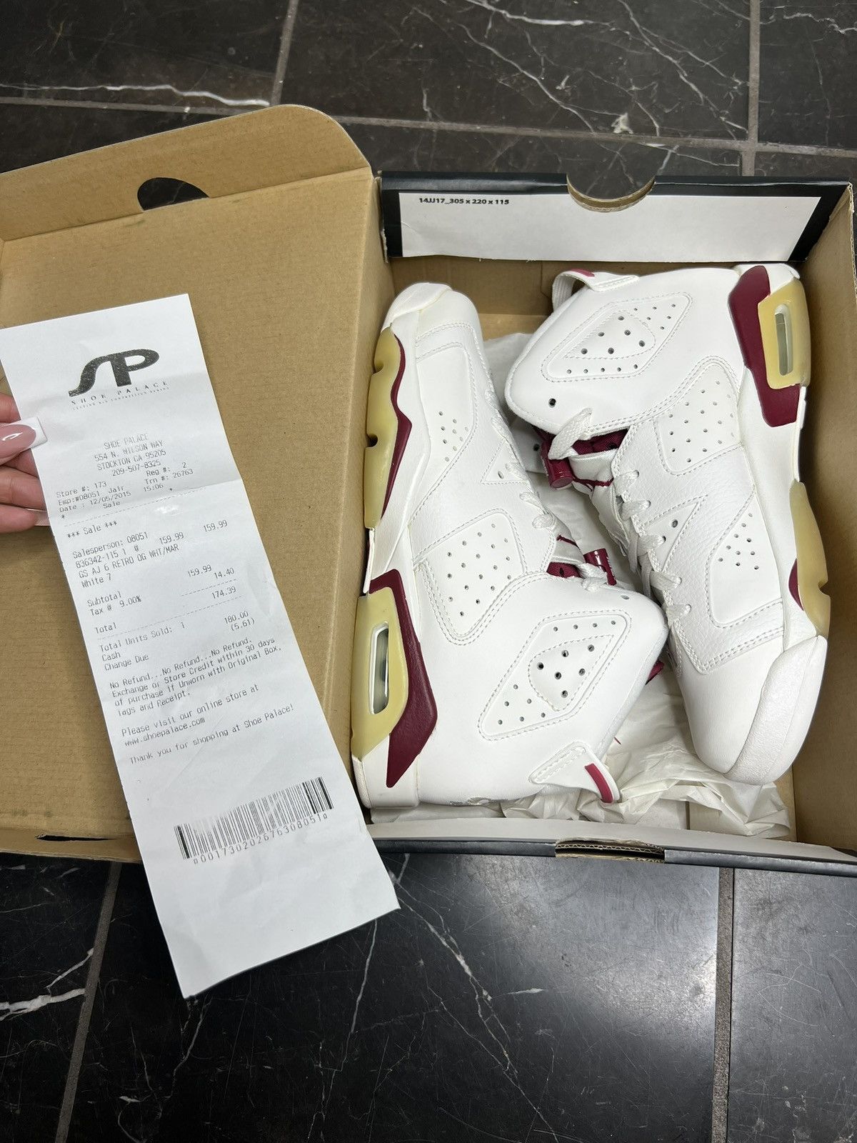 Jordan Brand Jordan Maroon 6s (2015) DS GS 7Y! Size US 7 / EU 40 - 7 Thumbnail