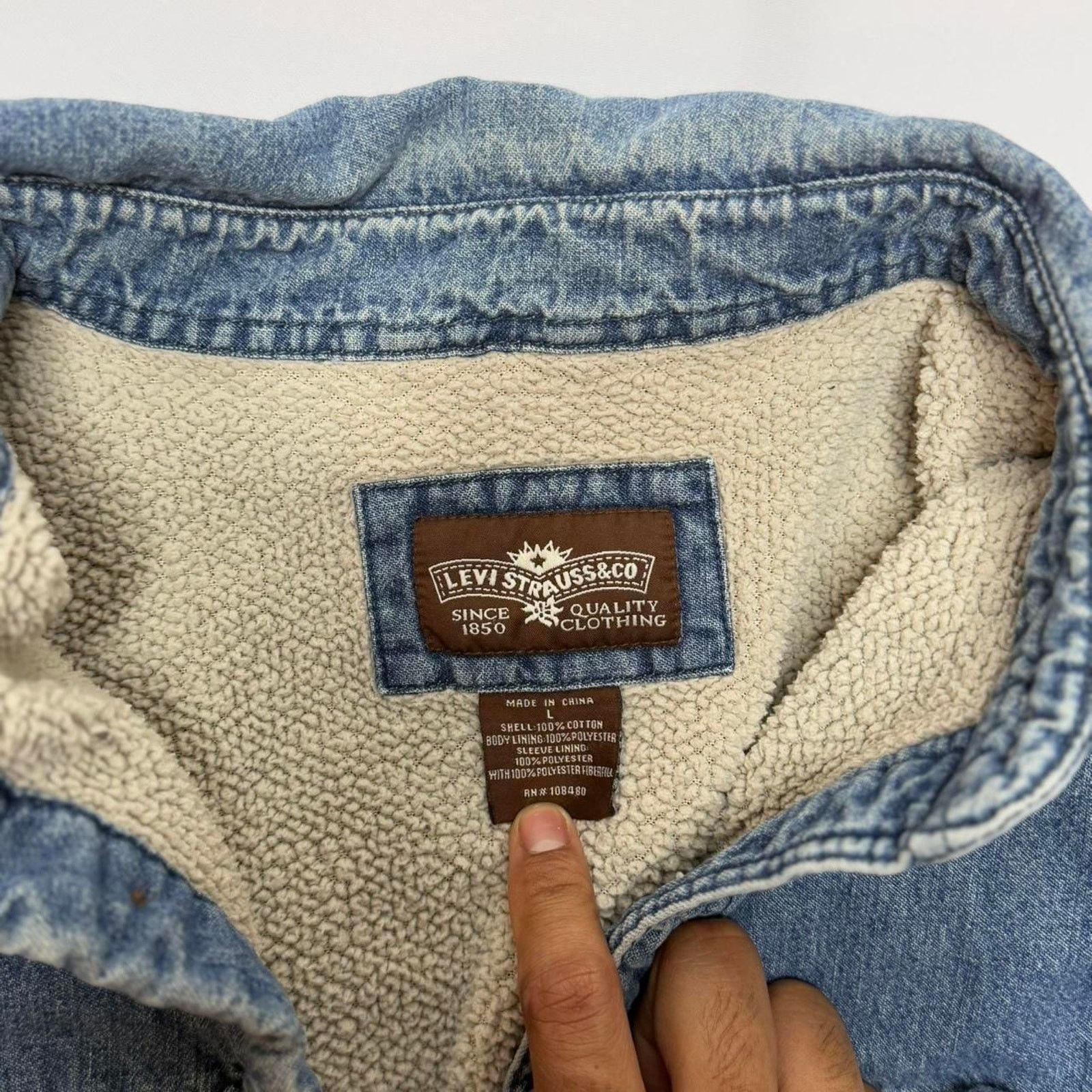 Levi's Levi’s Sherpa Lined Denim Jacket Men’s Medium Button Up Size US M / EU 48-50 / 2 - 2 Thumbnail