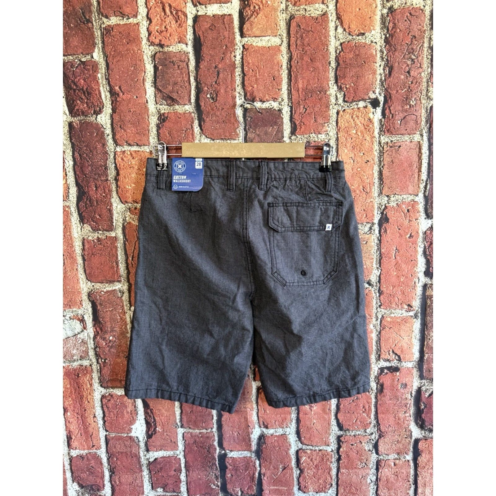 Hurley VINTAGE Hurley Mens Gray Chino Shorts NWT Size 28 Size US 28 / EU 44 - 2 Thumbnail