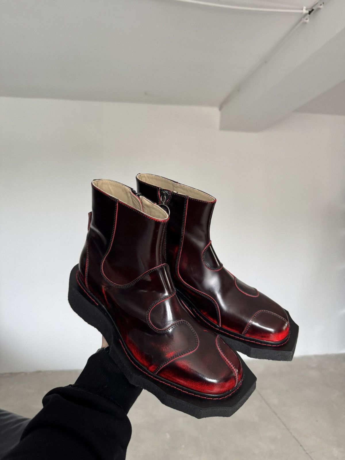 Henrik Vibskov Henrik Vibskov Boots Enzo Leather Ankle Boots Size US 7 / EU 40 - 2 Thumbnail