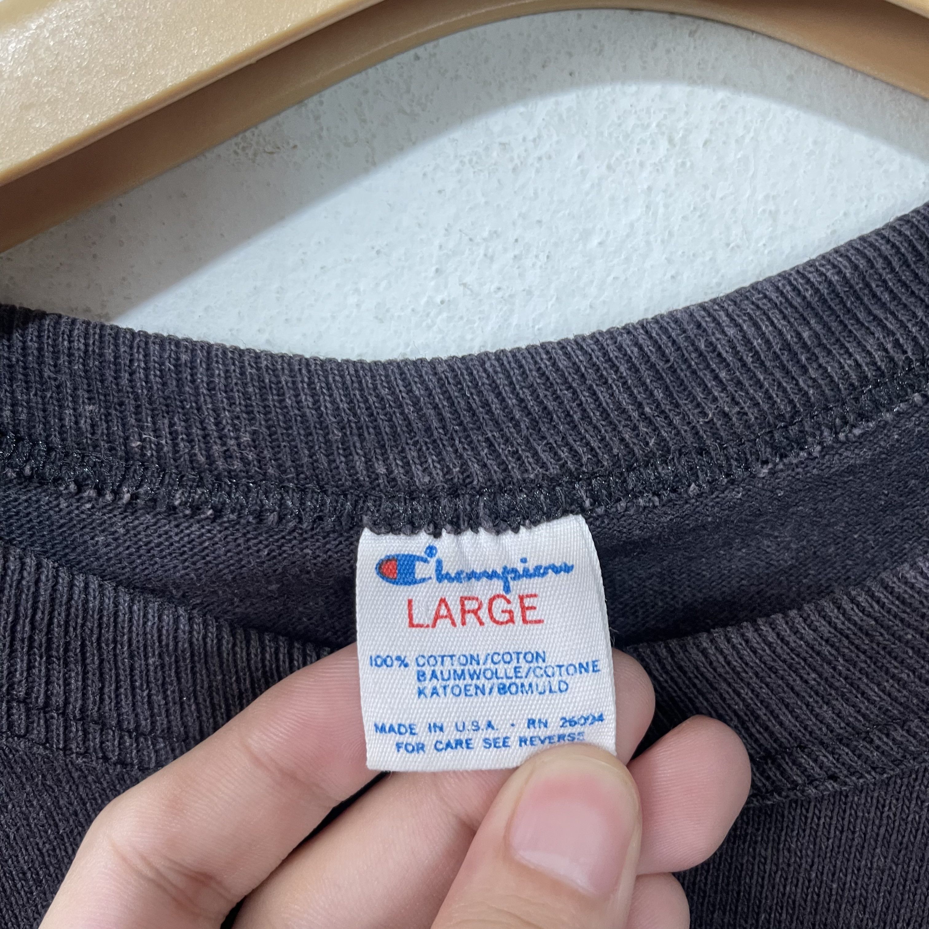 Champion Vintage 90s Champion Crop Top T-Shirt Size M / US 6-8 / IT 42-44 - 4 Thumbnail