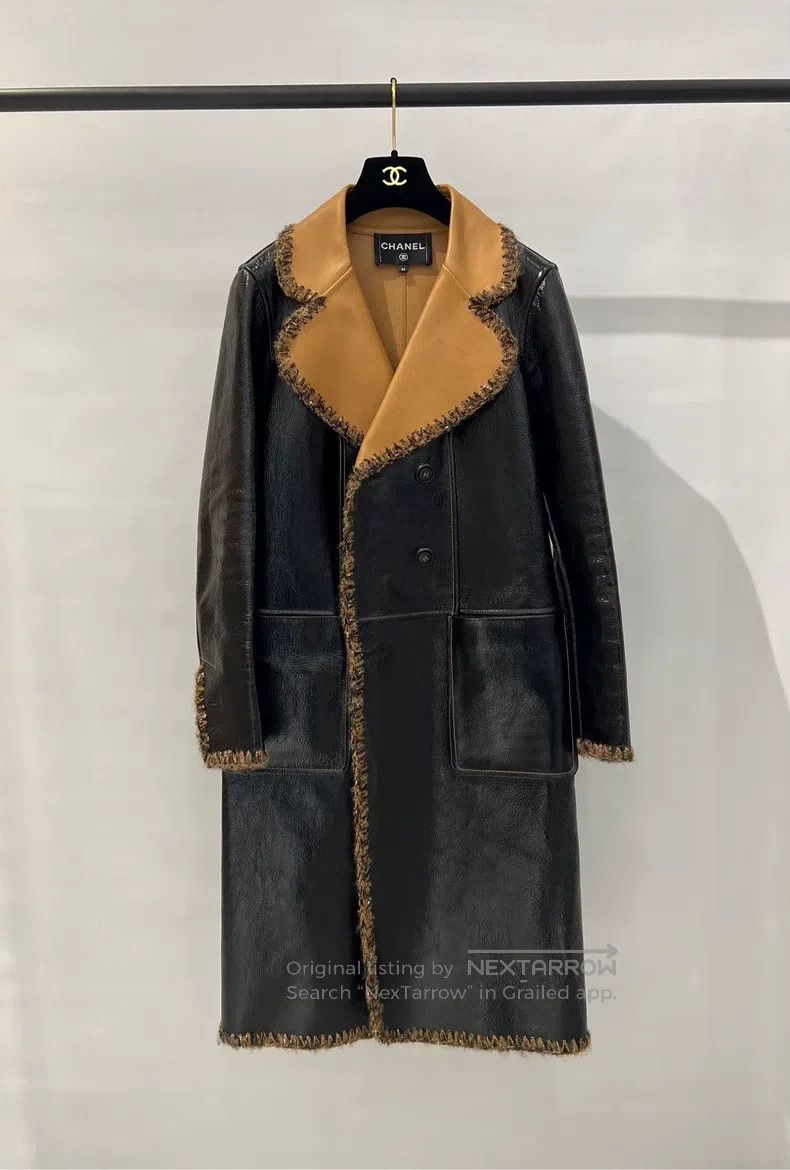 Chanel Chanel Black coat Size XS / US 0-2 / IT 36-38 - 2 Thumbnail