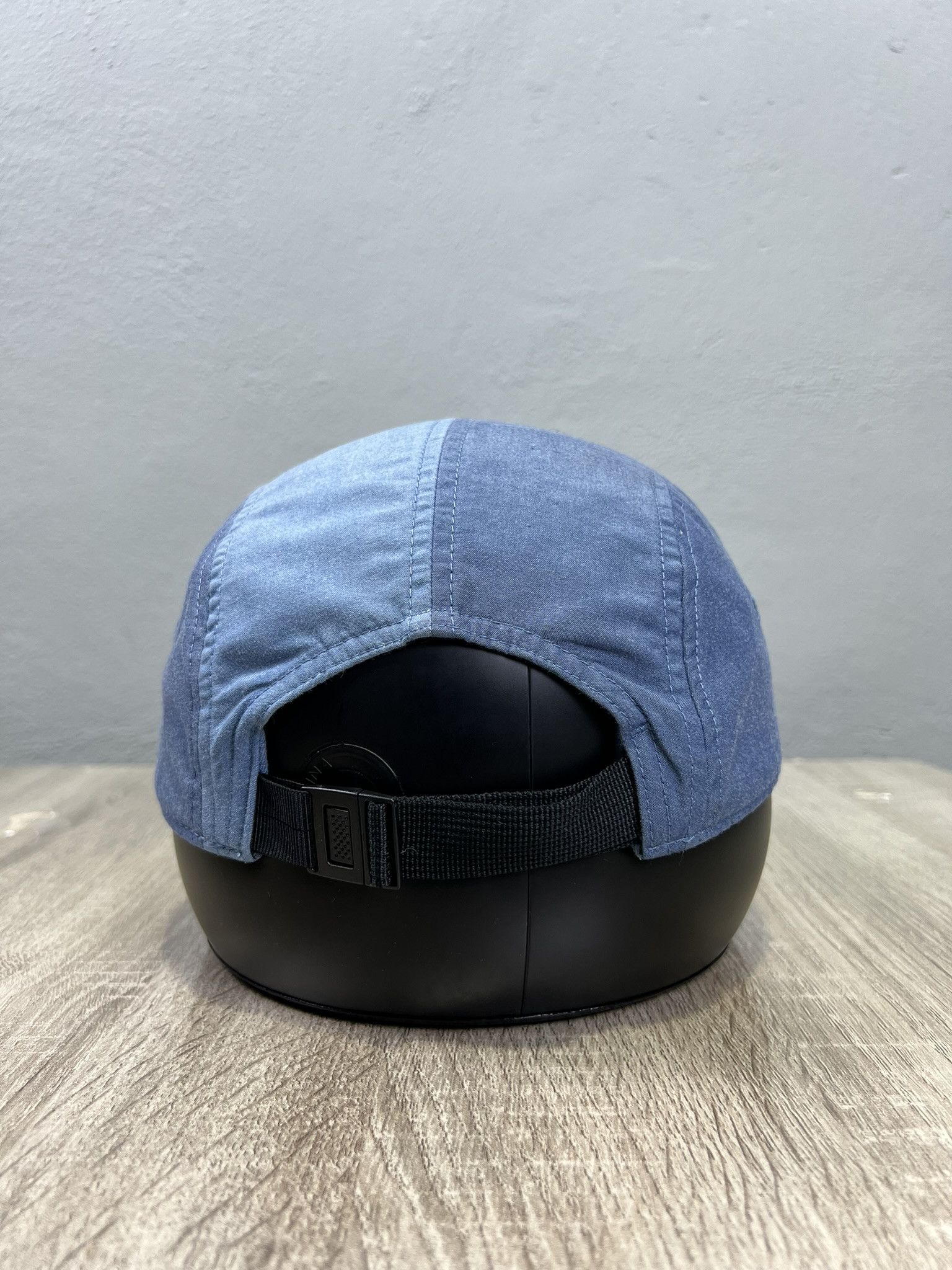 JW Anderson × Uniqlo JW Anderson Uniqlo Camp Cap #5 Size ONE SIZE - 6 Thumbnail