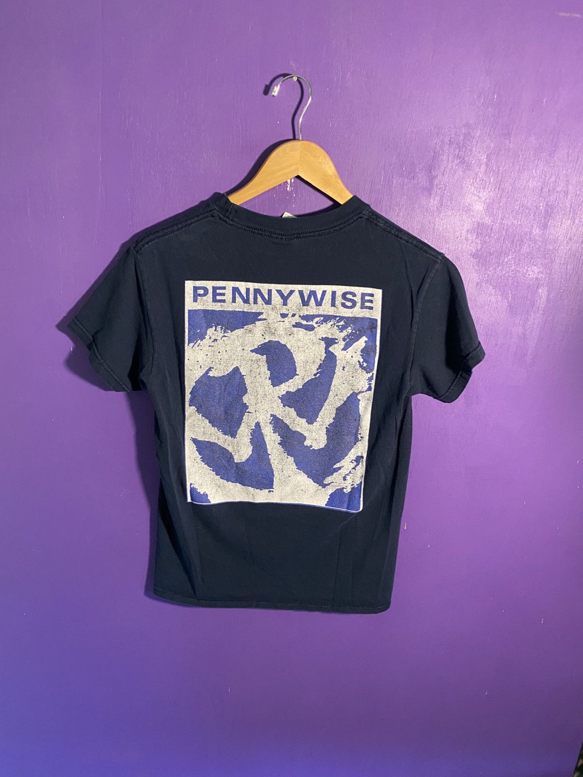 Band Tees Vintage 00s Pennywise box logo band tee Size US S / EU 44-46 / 1 - 2 Thumbnail