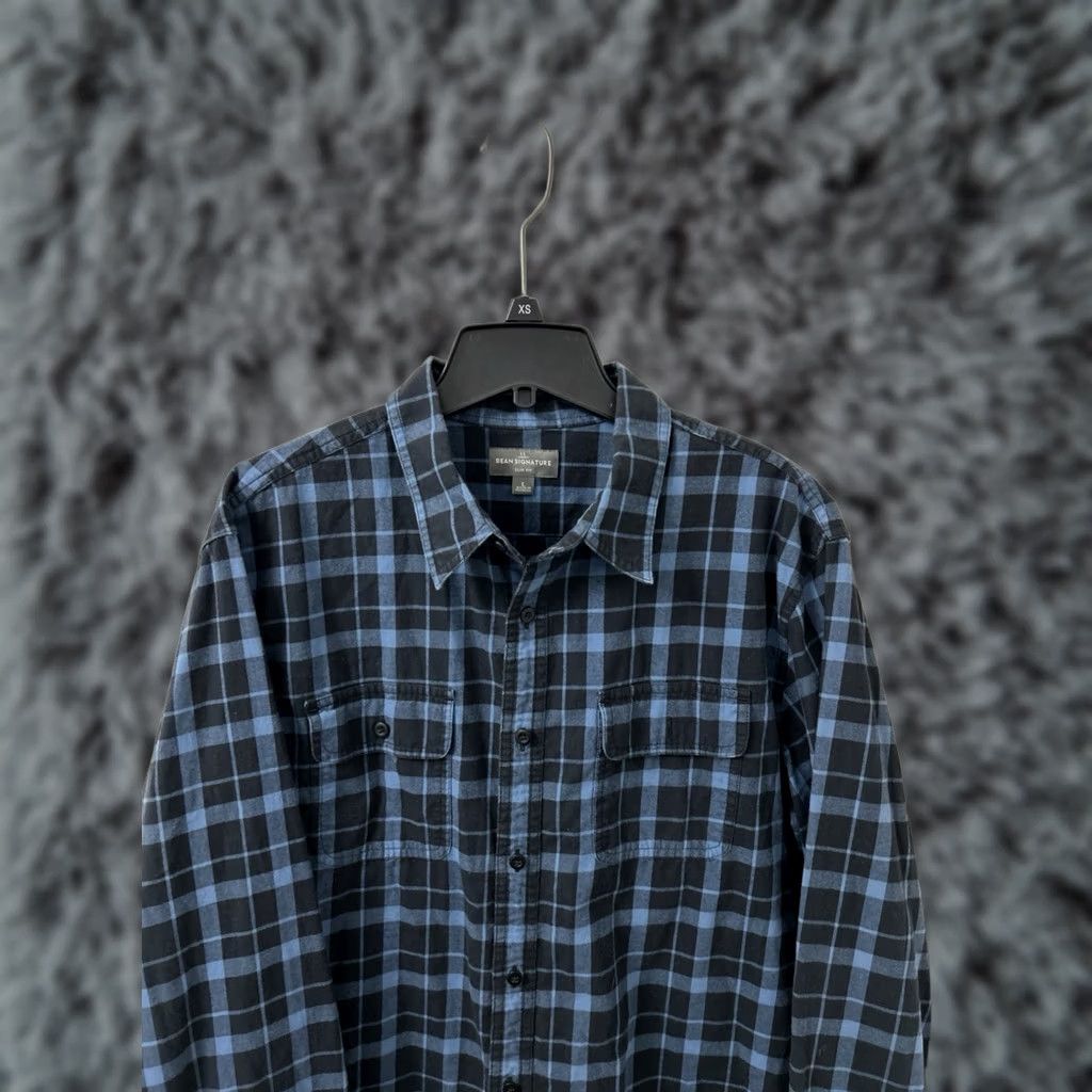 Vintage LL Bean Signature Castine Flannel Shirt Mens L Blue Black Slim Fit Plaid 300564 Size US L / EU 52-54 / 3 - 1 Thumbnail