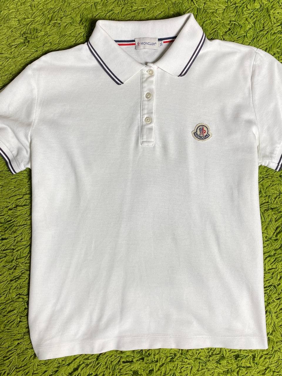 Moncler Moncler Casual Vintage Small Logo Polo Tee T Shirt Size XL / US 12-14 / IT 48-50 - 2 Thumbnail