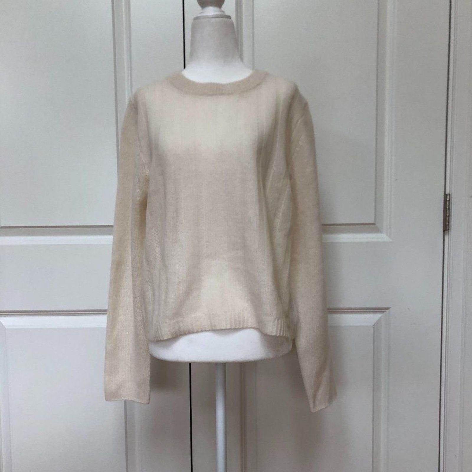 360Cashmere Cashmere Ribbed Crop Sweater from 360 Cashmere Size S / US 4 / IT 40 - 3 Thumbnail