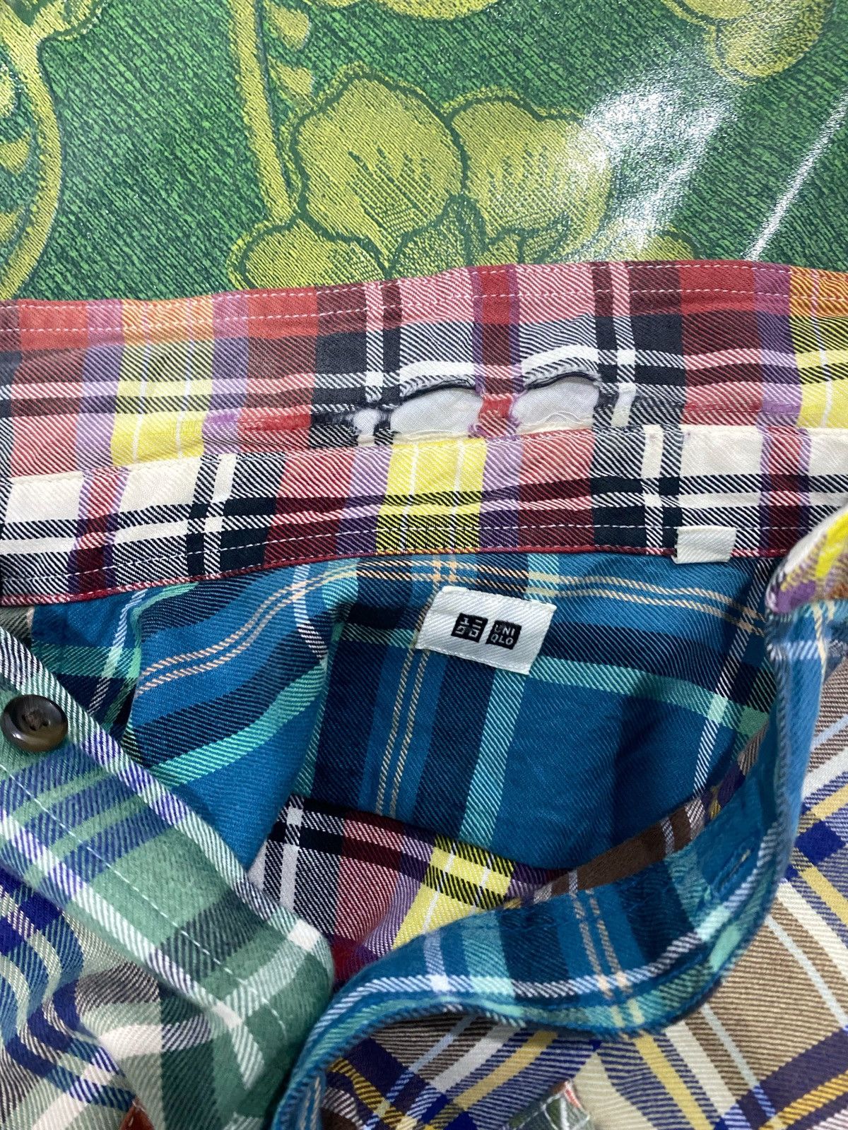 Uniqlo Uniqlo Multicolours Button ups shirt Size US L / EU 52-54 / 3 - 7 Thumbnail