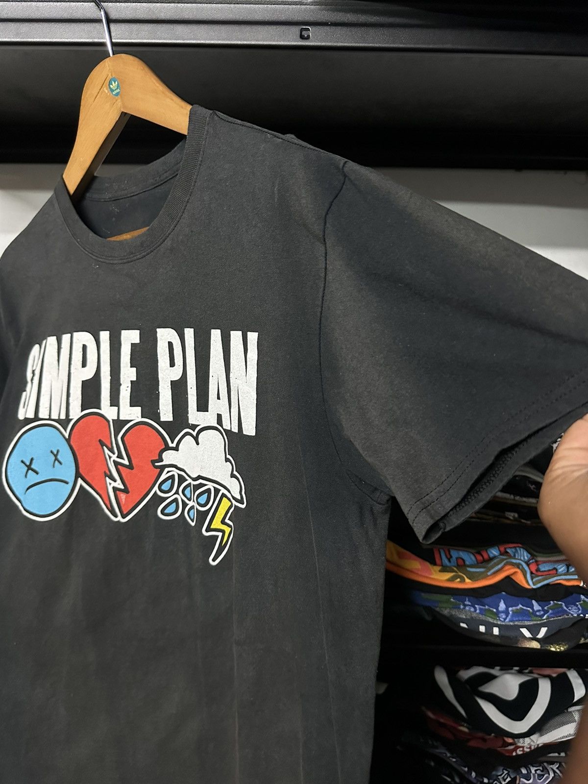 Band Tees Vintage Simple Plan Tour Sun Faded Tee Size US M / EU 48-50 / 2 - 4 Thumbnail