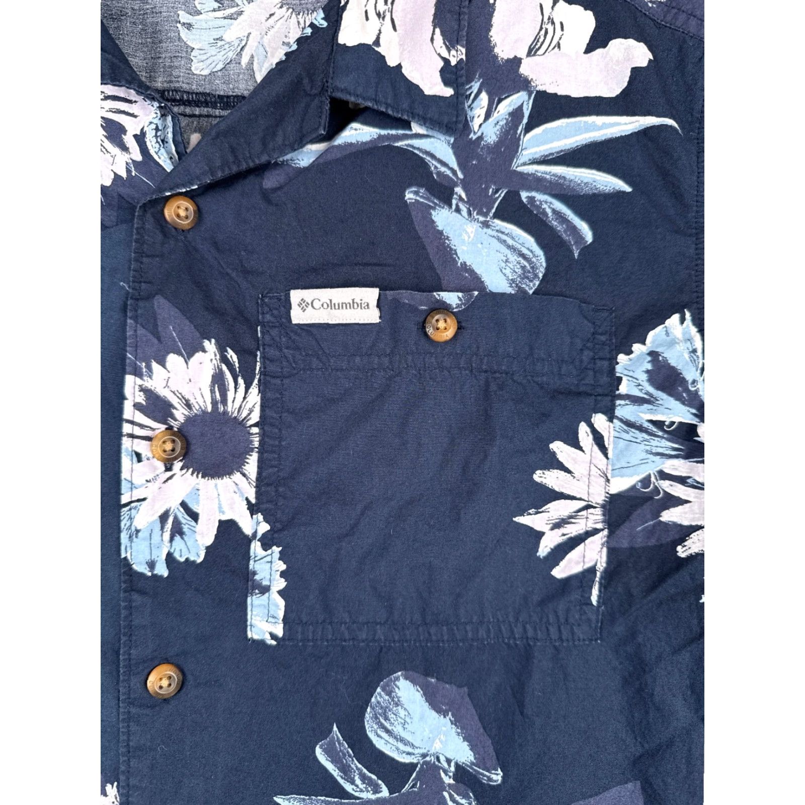 Sunflower Columbia Shirt Men Medium Blue Floral Sunflower Button Up 100% Cotton Pocket (Regular, Short Sleeve) Size US M / EU 48-50 / 2 - 6 Thumbnail