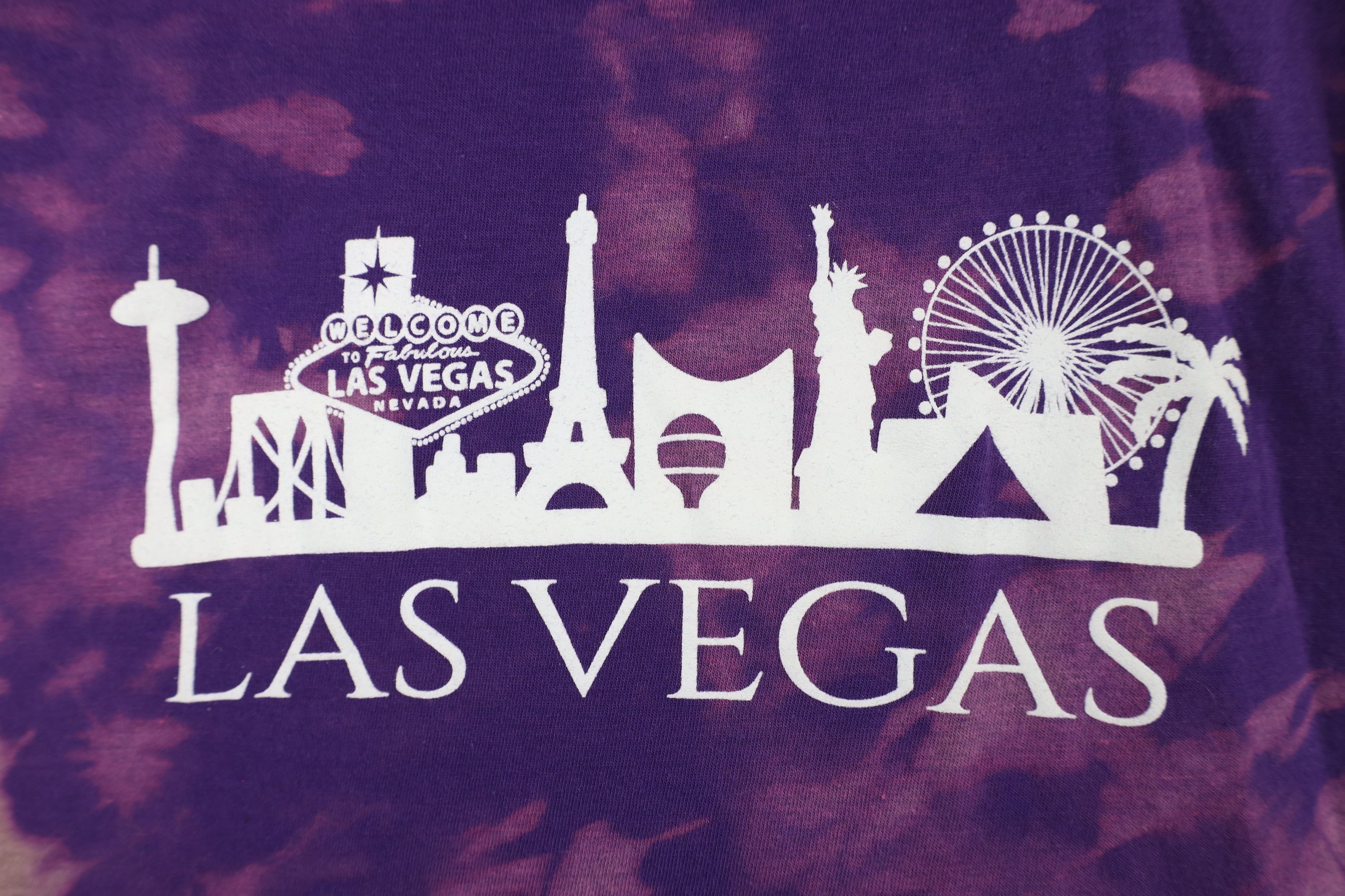 Vintage Streetwear Las Vegas Acid Wash Short Sleeve T-Shirt Purple Size S / US 4 / IT 40 - 4 Thumbnail