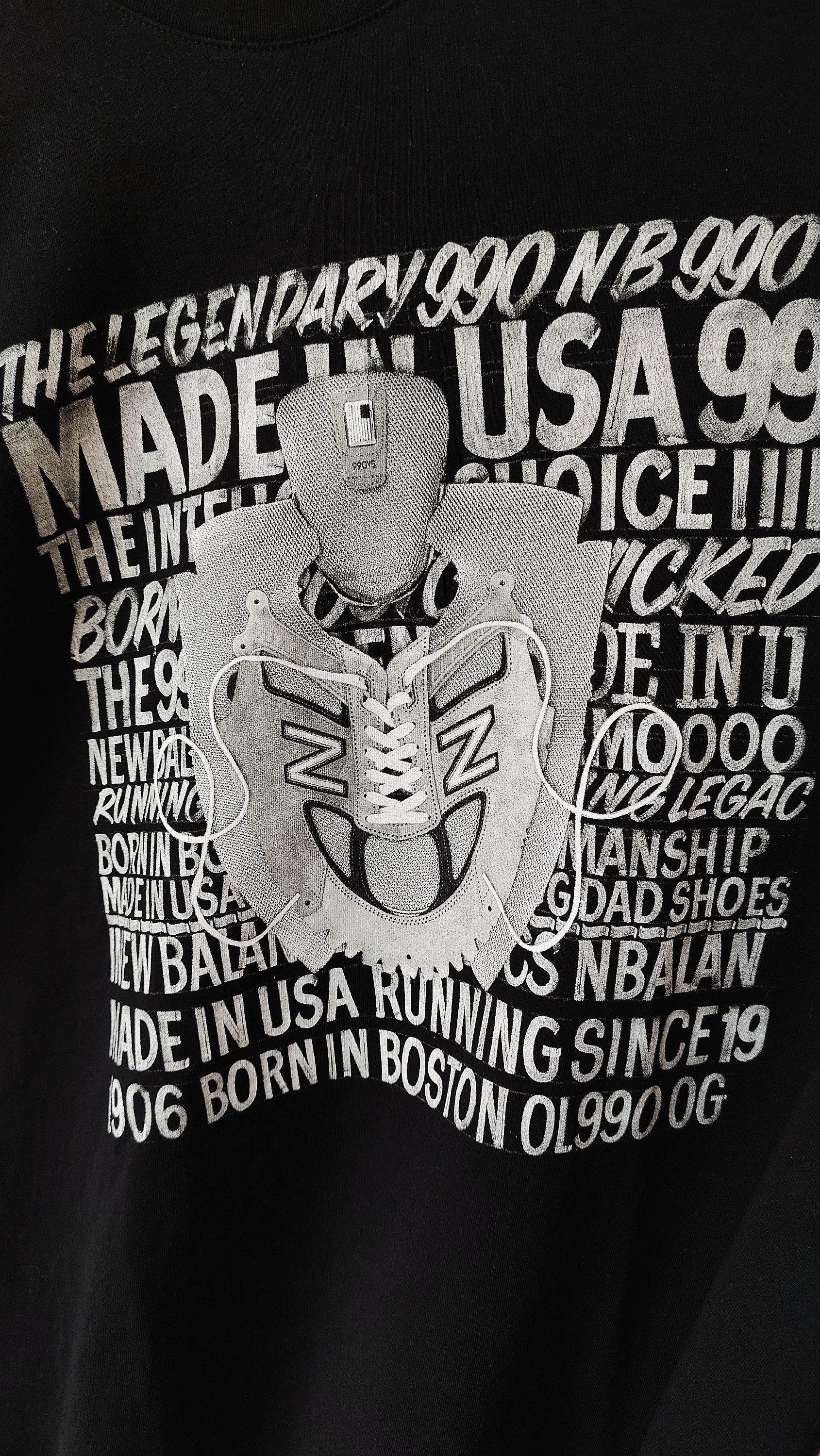 New Balance New Balance Legendary NB 990 OG Sneakers RARE Tshirt Size US L / EU 52-54 / 3 - 2 Thumbnail