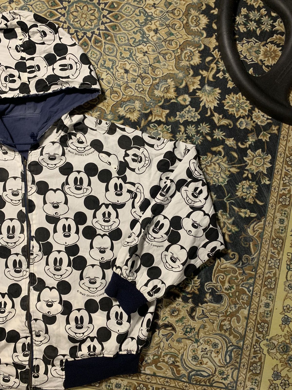 Disney × Mickey Mouse Rare Vintage Poppins Mickey Mouse Reversible Hoodie Size US M / EU 48-50 / 2 - 3 Thumbnail