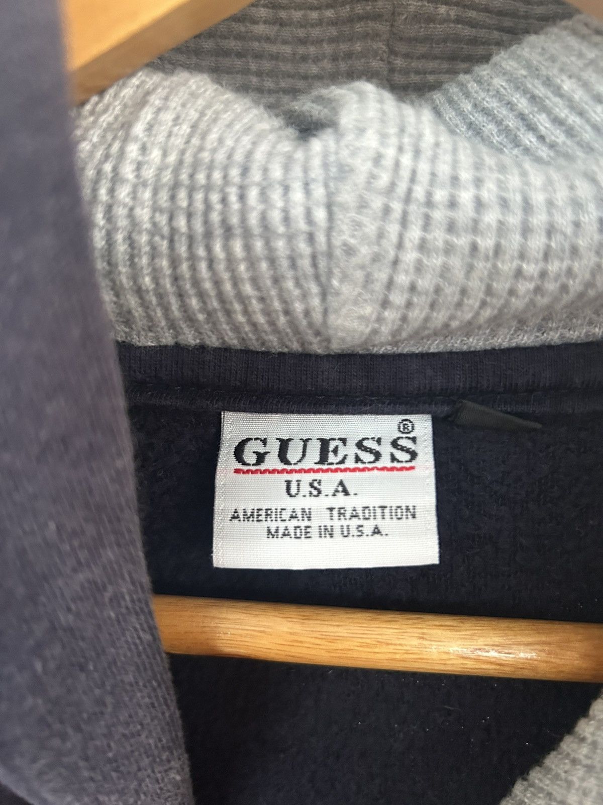 Guess Guess Hoodie Vintage Blue Fronthit Size US L / EU 52-54 / 3 - 5 Thumbnail