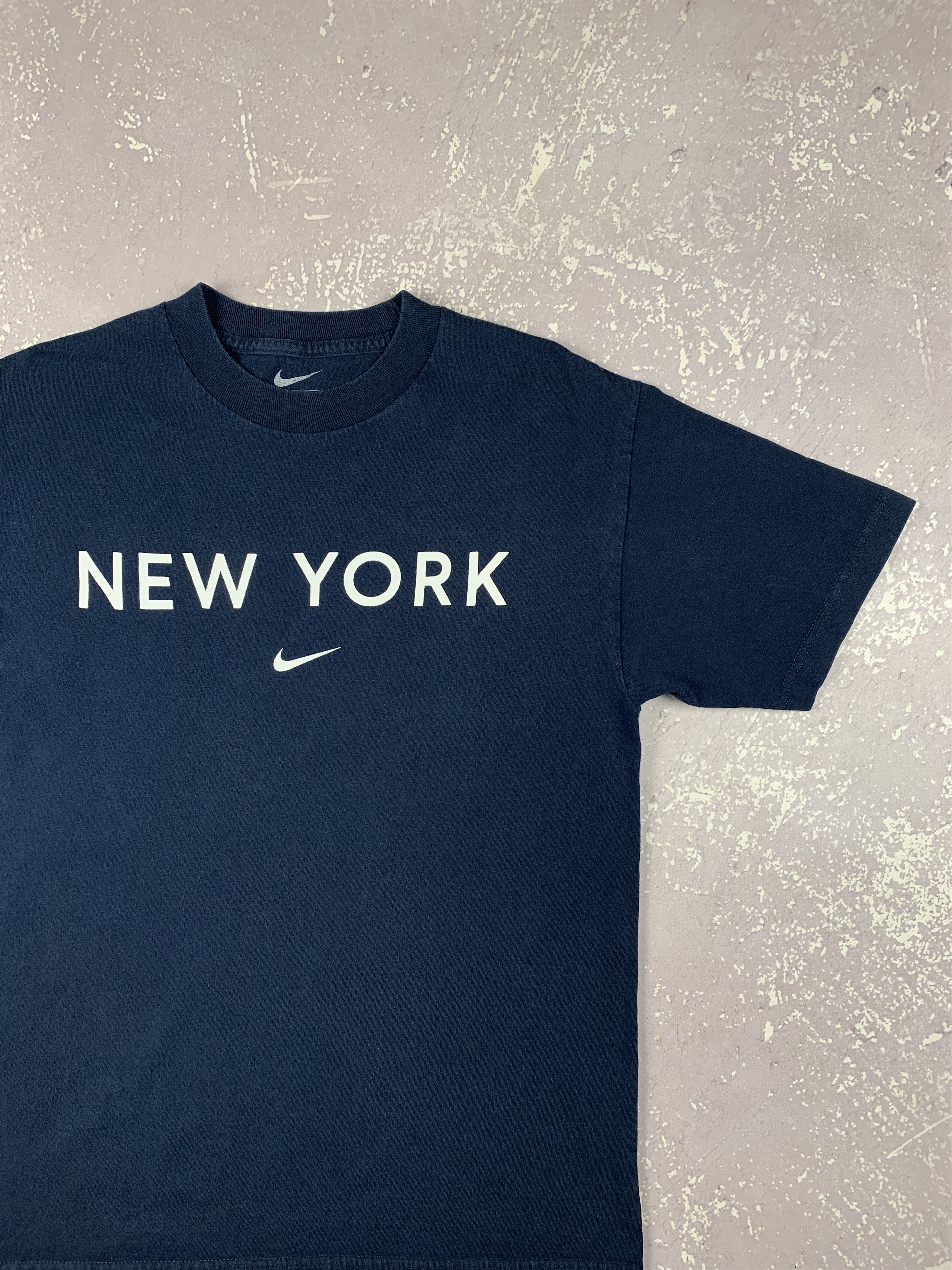 Nike Y2K 90s Vintage Nike New York City USA Swoosh T Shirt Size US M / EU 48-50 / 2 - 2 Thumbnail