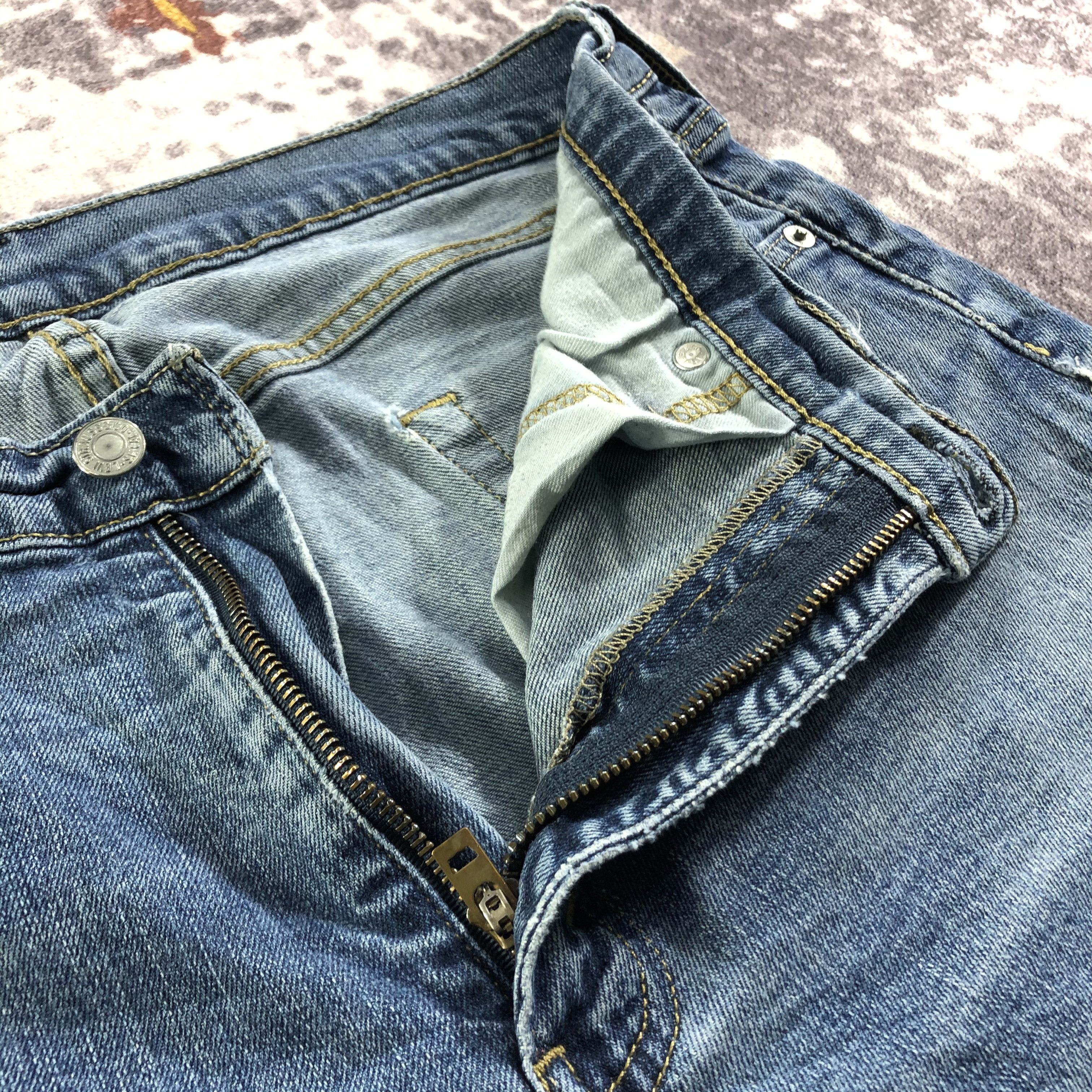 Levi's × Vintage Vintage Blue Wash Levis 513 Jeans-JM3447 Size US 34 / EU 50 - 7 Thumbnail