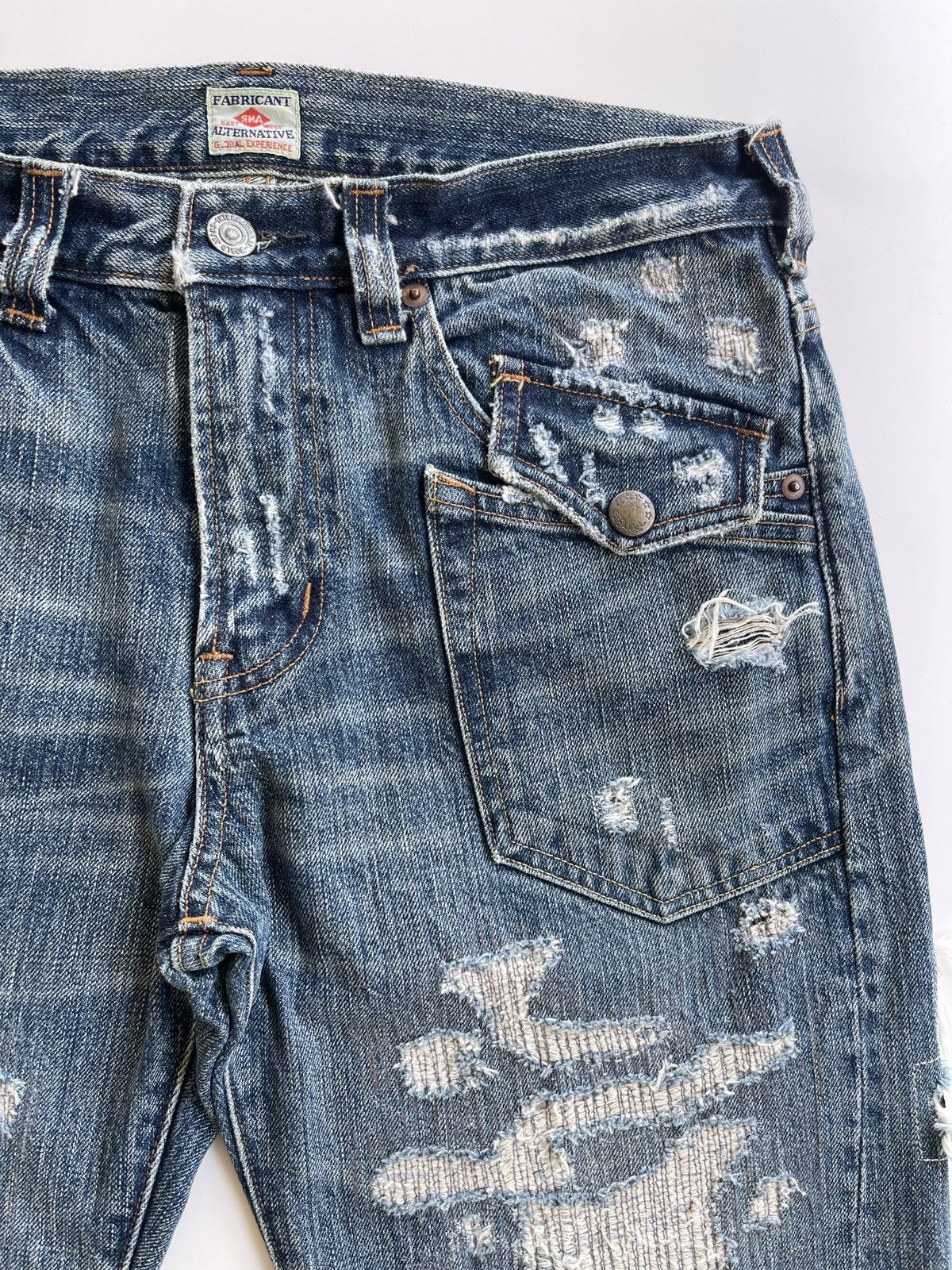 Japanese Brand Vintage RNa Slang Ripped Distressed Jeans Size US 31 - 6 Thumbnail