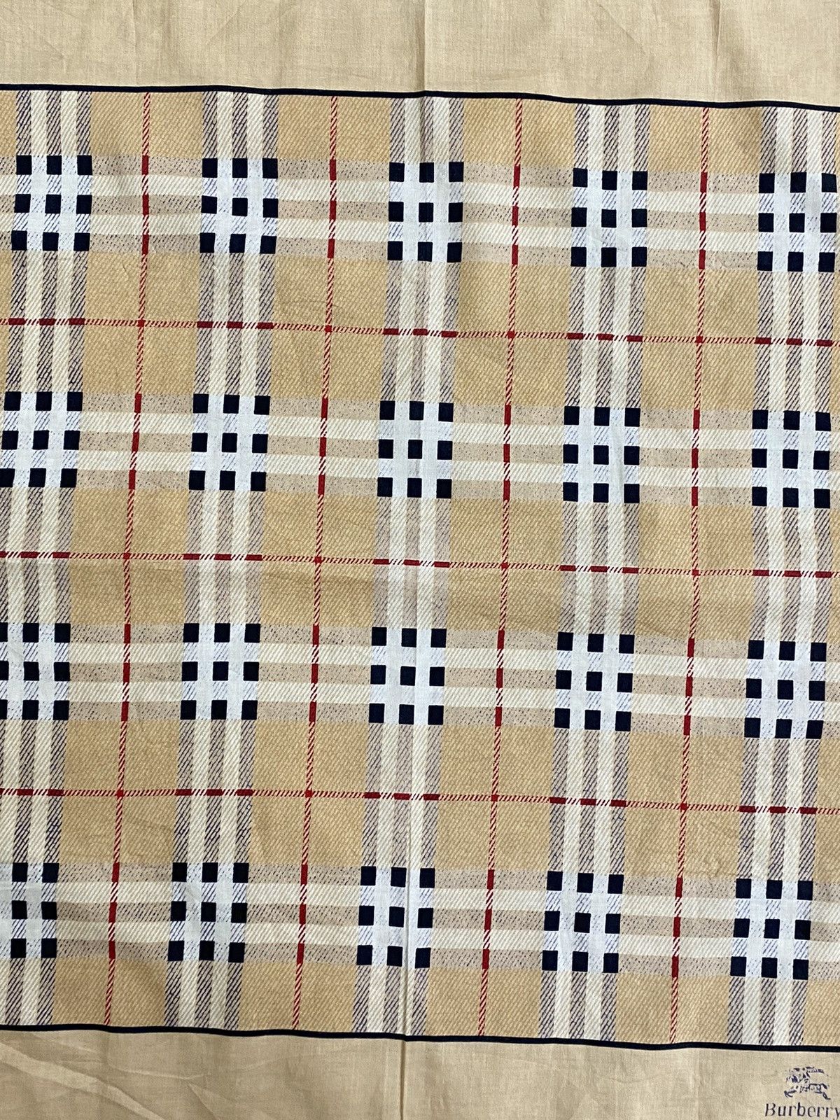 Burberry Burberrys Handkerchief / Bandana / Neckerchief Size ONE SIZE - 8 Thumbnail