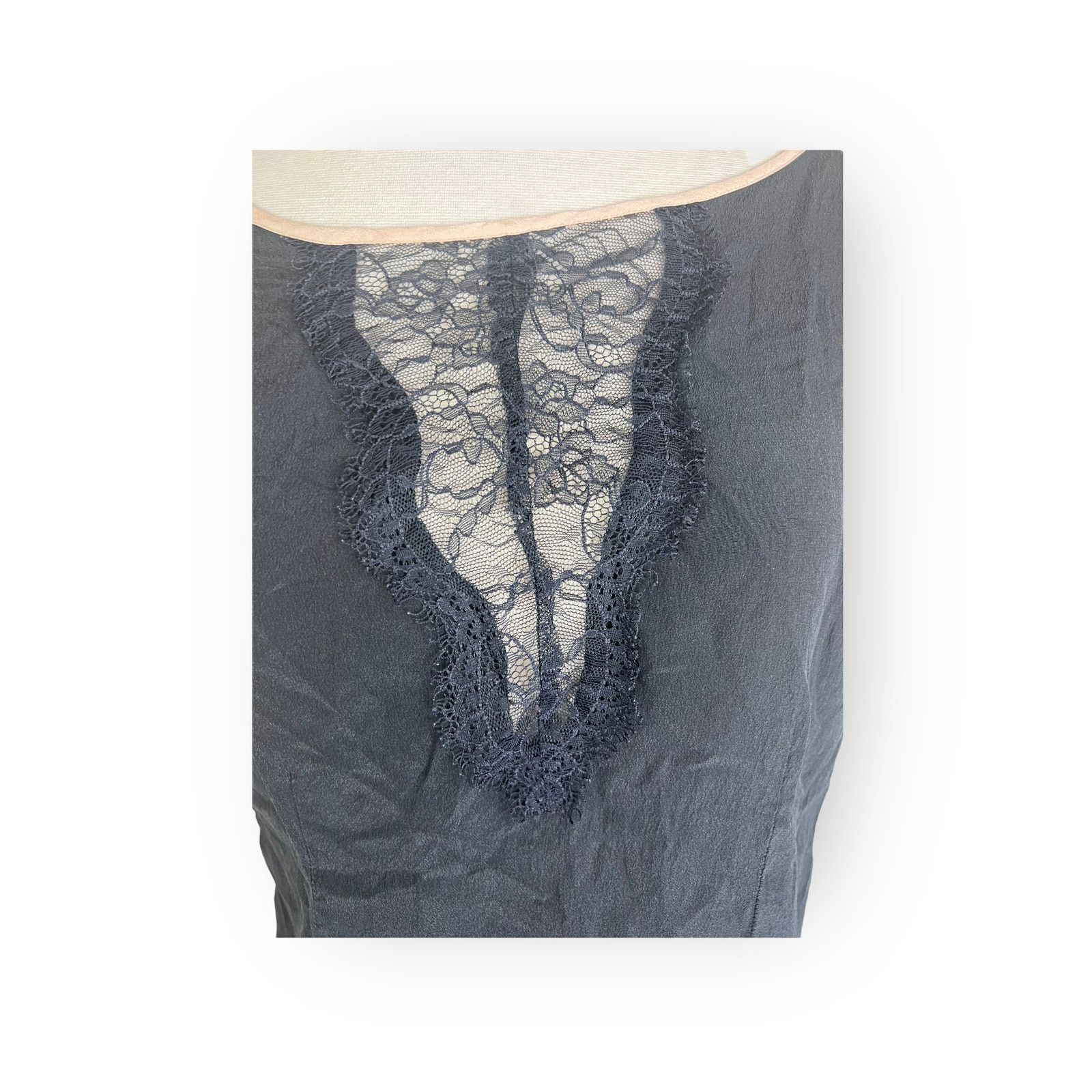 Urban Outfitters Urban Outfitters | Vintage Y2K Black Silk Lace Top | Medium Size M / US 6-8 / IT 42-44 - 2 Thumbnail