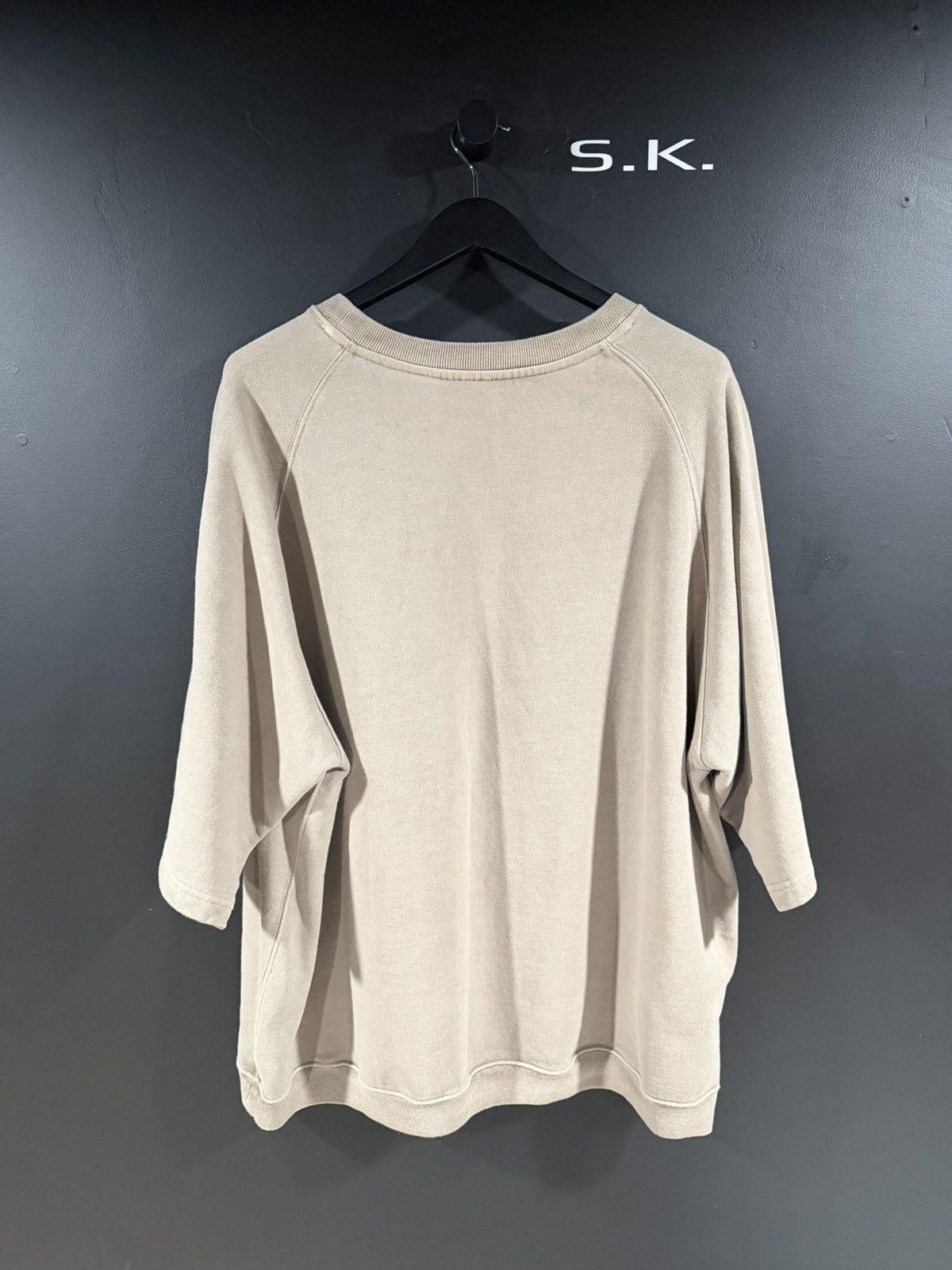 Yeezy Yeezy Season 3 Kanye West Ye Beige Raglan Pocket Tee XL Size US XL / EU 56 / 4 - 5 Thumbnail