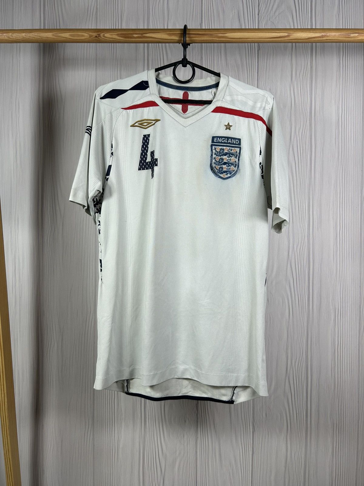Umbro 4 Gerrard England National Team 2007/09 Home Jersey Umbro Size US S / EU 44-46 / 1 - 1 Thumbnail