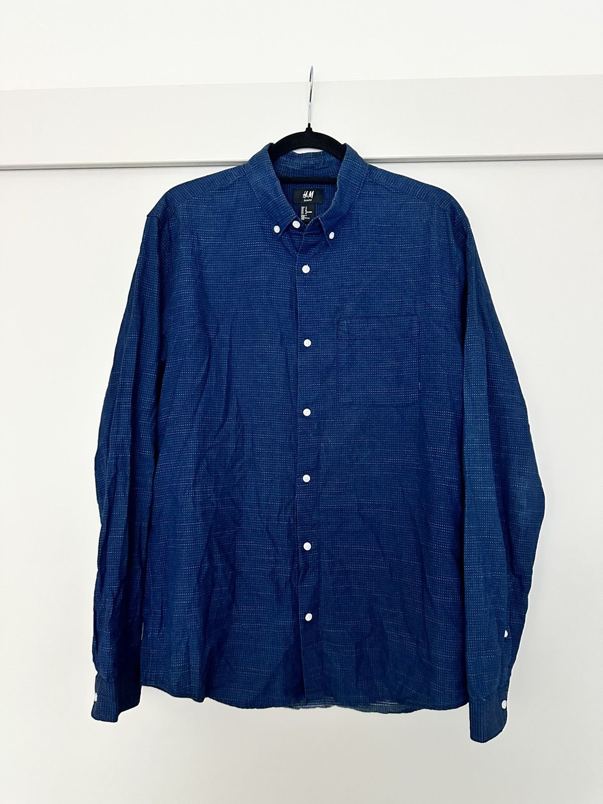 H&M H&M Textured Button-Up Shirt Navy [M] Size US M / EU 48-50 / 2 - 1 Preview
