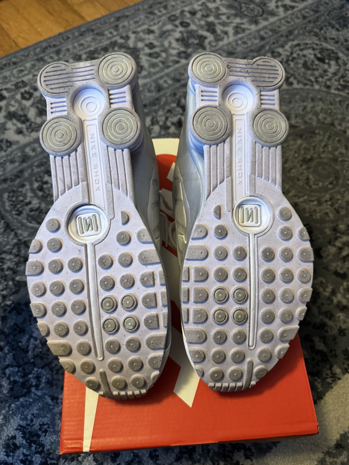 Nike Nike R4 Shox white Size US 11.5 / EU 44-45 - 5 Thumbnail