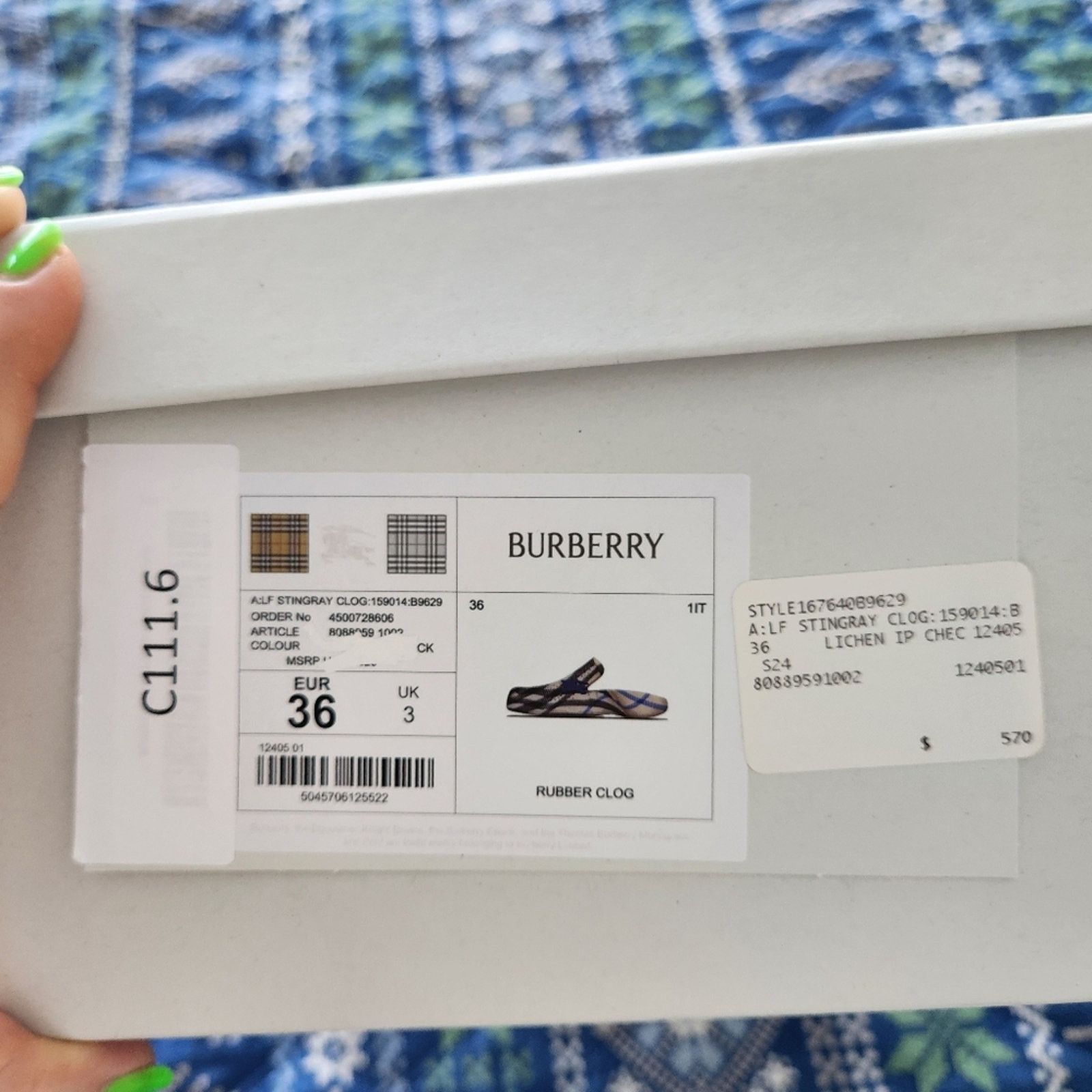 Burberry Authentic Burberry Stingray Check Slide Sandals 36 Unisex Size US 5 / IT 35 - 9 Thumbnail