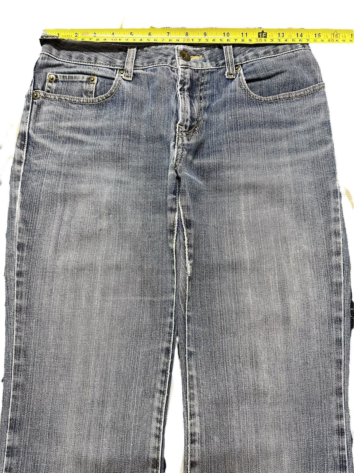 Japanese Brand Vintage Japanese Brand Faded Wash Flare Jeans Size US 29 - 10 Thumbnail