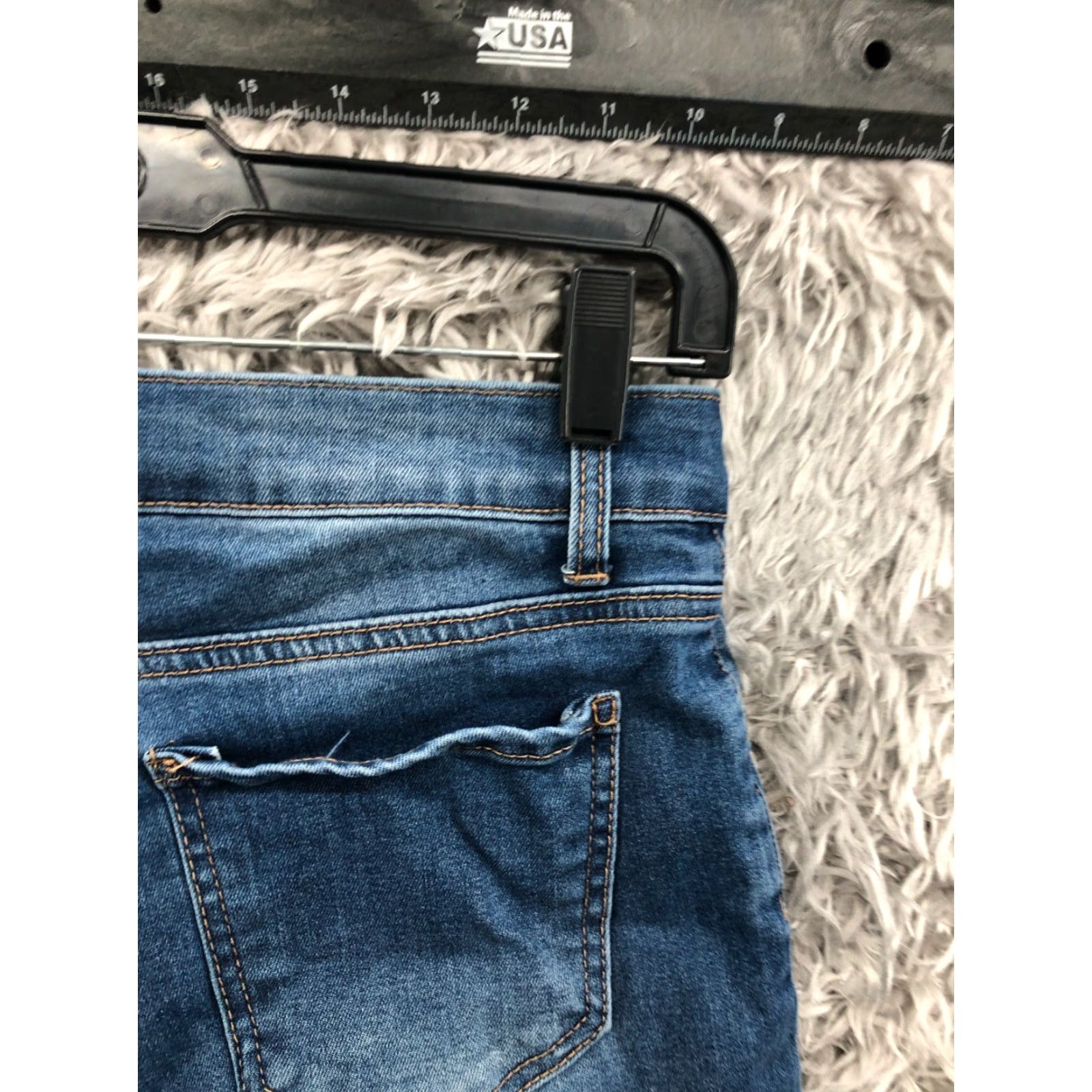 Vintage Blue Savvy Denim Shorts Casual Junior Size 7 Medium Wash Blue Cuffed Boyfriend 5-Pocket Size 28" / US 6 / IT 42 - 5 Thumbnail