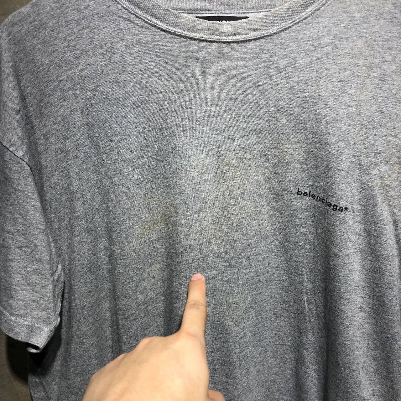 Balenciaga Balenciaga small logo tee Size US L / EU 52-54 / 3 - 2 Thumbnail
