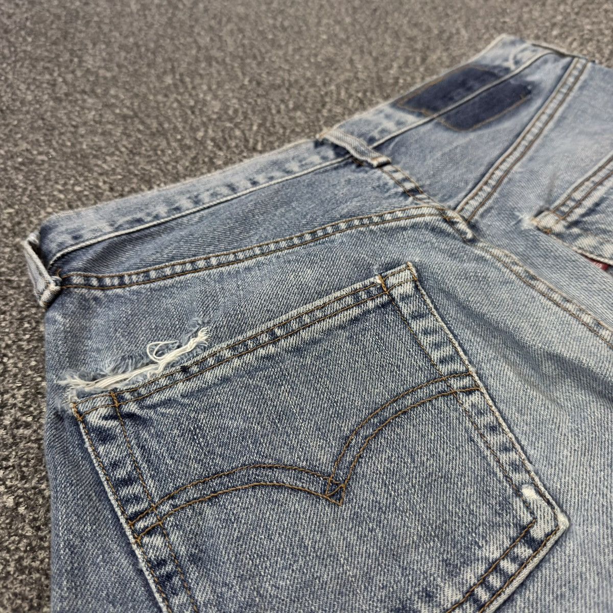 Levi's Vintage Clothing Vintage Big E Levis 502xx Selvedge 80s 90s Faded Aging Denim Size US 29 - 10 Thumbnail