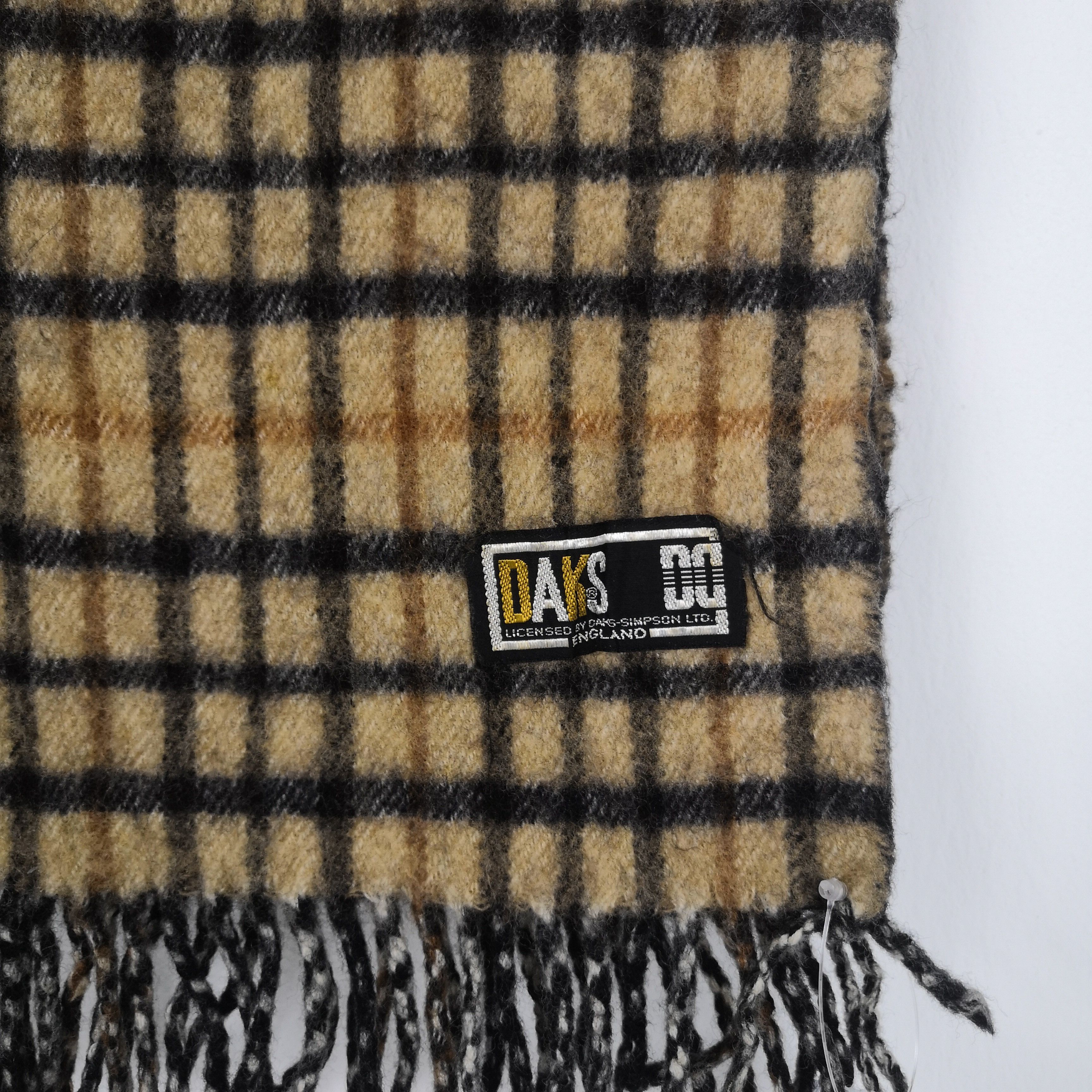DAKS Vintage DAKS London Scarf Check Muffler Wool Scarves . Size ONE SIZE - 4 Thumbnail