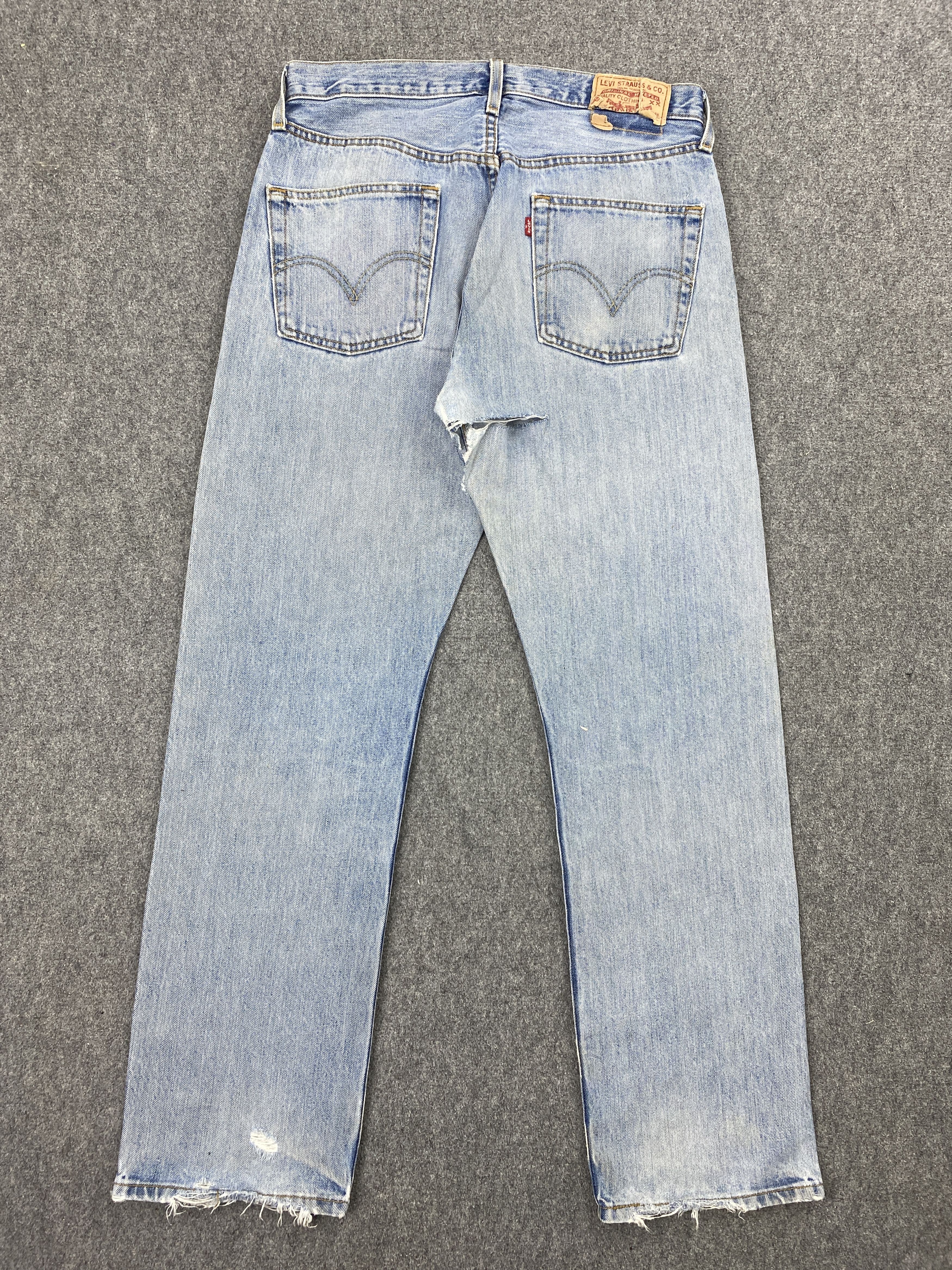 Levi's Vintage Levi's 501 Light Washed Distressed Jeans DP2326 Size US 31 - 3 Thumbnail