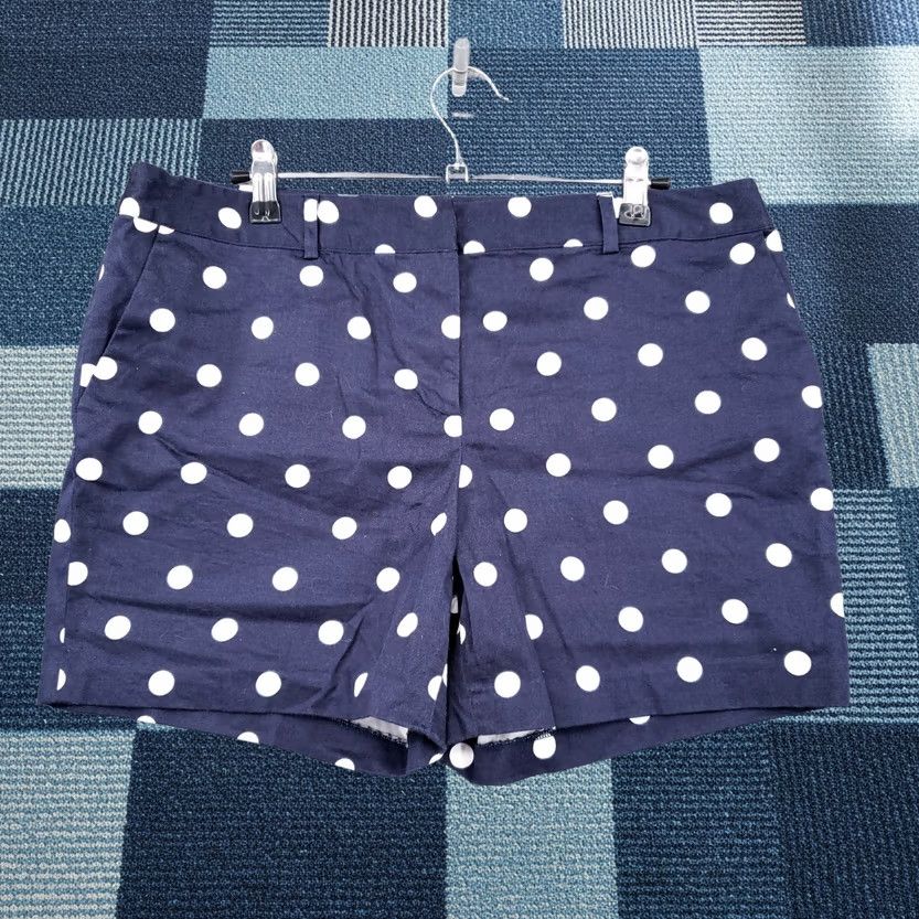 Michael Kors Michael Kors Shorts Womens 10 Blue Chino Polka Dots Mid Rise Medium Wash Zip Fly (Regular) Size 32" / US 10 / IT 46 - 1 Thumbnail