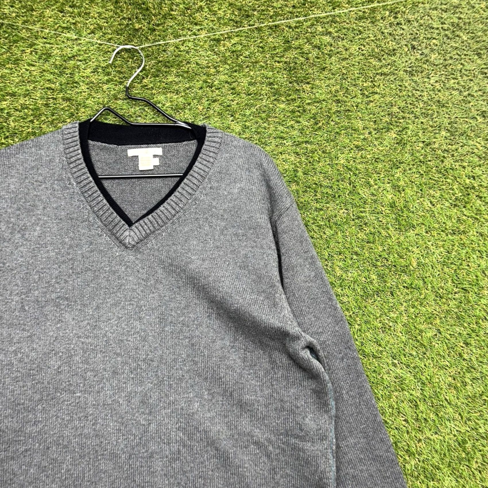 Carbon Carbon2Cobalt Cashmere Sweater Mens Large V Neck Gray Knit Pullover Regular Size Casual Menswear Size US L / EU 52-54 / 3 - 4 Thumbnail
