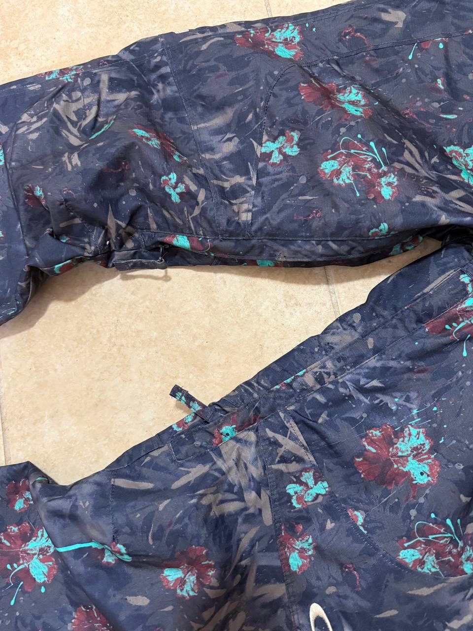 Oakley Oakley Ski Snowboard Pants Floral Regular s Vents Softshell Size 30" / US 8 / IT 44 - 3 Thumbnail