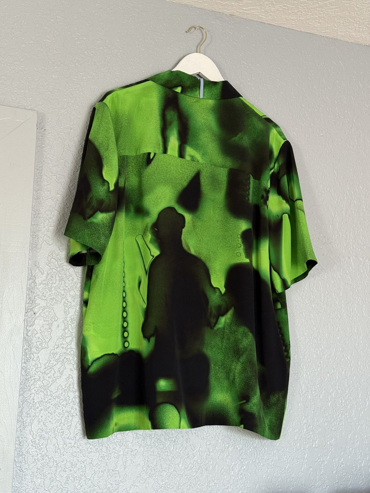 MCQ MCQ Abstract Print Silk Shirt (L) Size US L / EU 52-54 / 3 - 2 Thumbnail