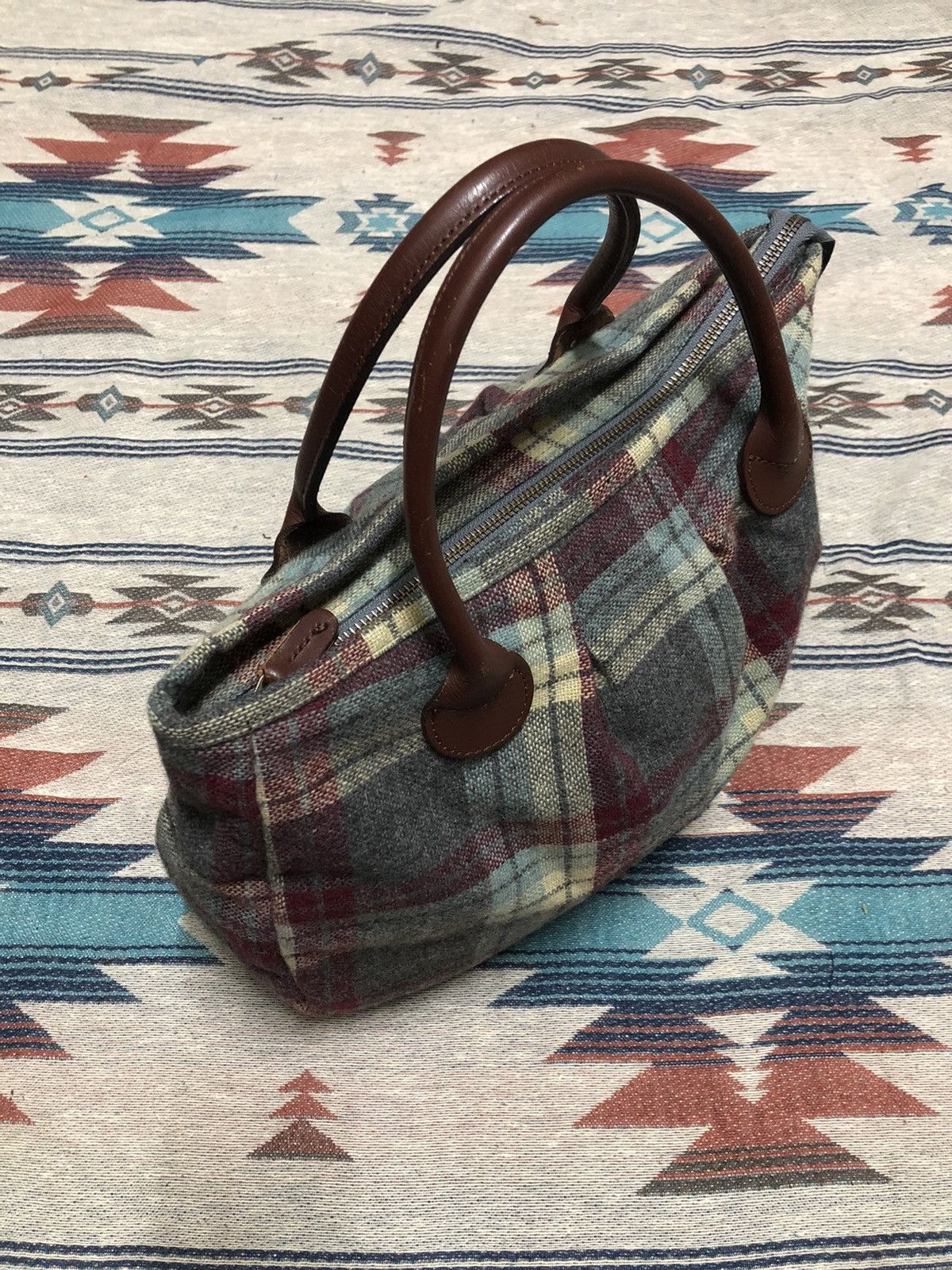 Japanese Brand LES BASIQUES DU SAC WOOL HANDBAG Size ONE SIZE - 2 Thumbnail