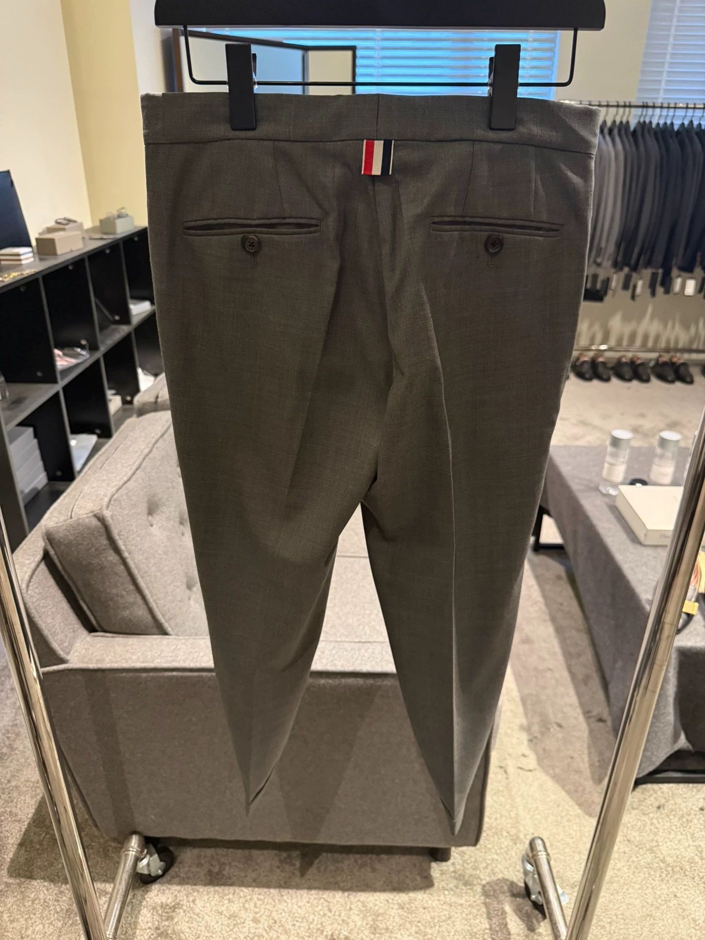 Thom Browne Thom Browne Midgray Slim Low-Rise Wool Pants 40 Size 27" / US 4 / IT 40 - 2 Thumbnail