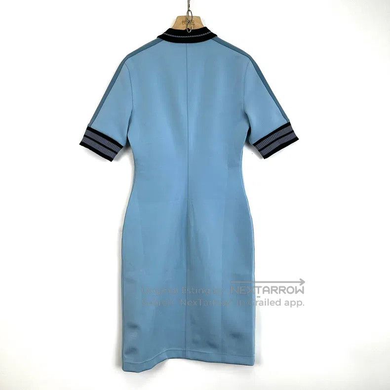Louis Vuitton Louis Vuitton Blue chest label logo half zip slim dress Size XS / US 0-2 / IT 36-38 - 2 Thumbnail